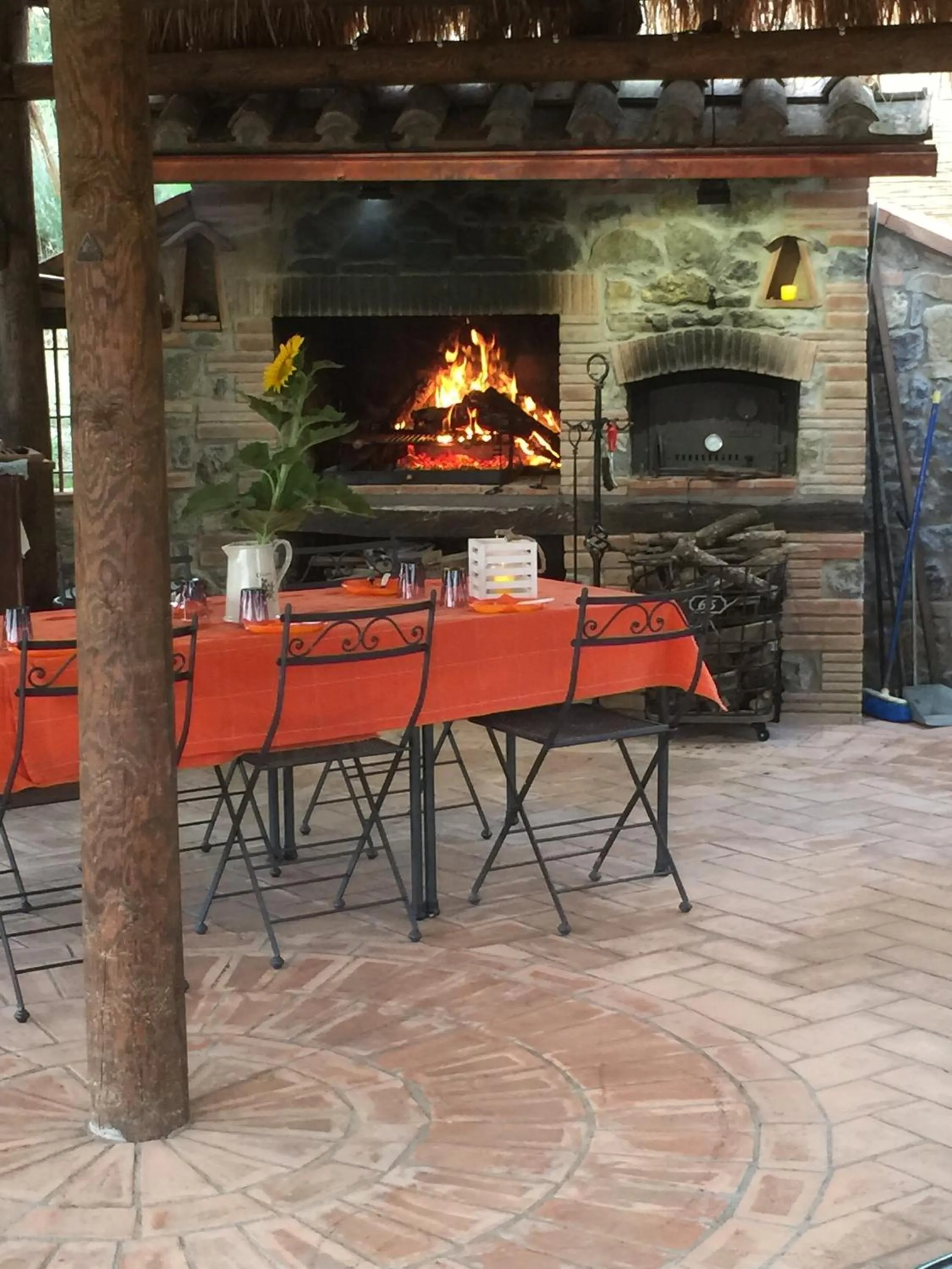 BBQ facilities in Azienda Agrituristica I Tre Casali