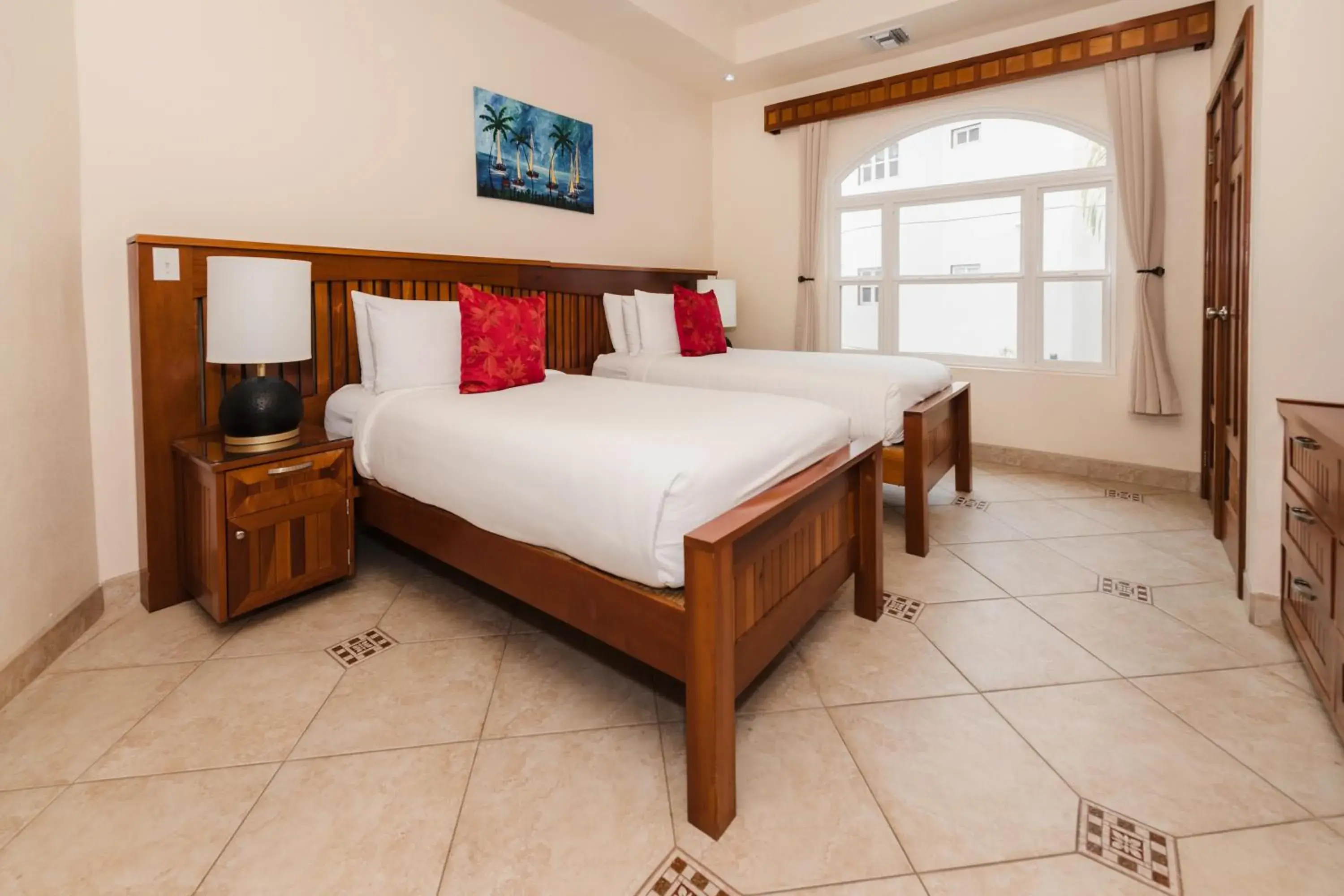 Bed in Grand Caribe Belize Bed in Grand Caribe Belize