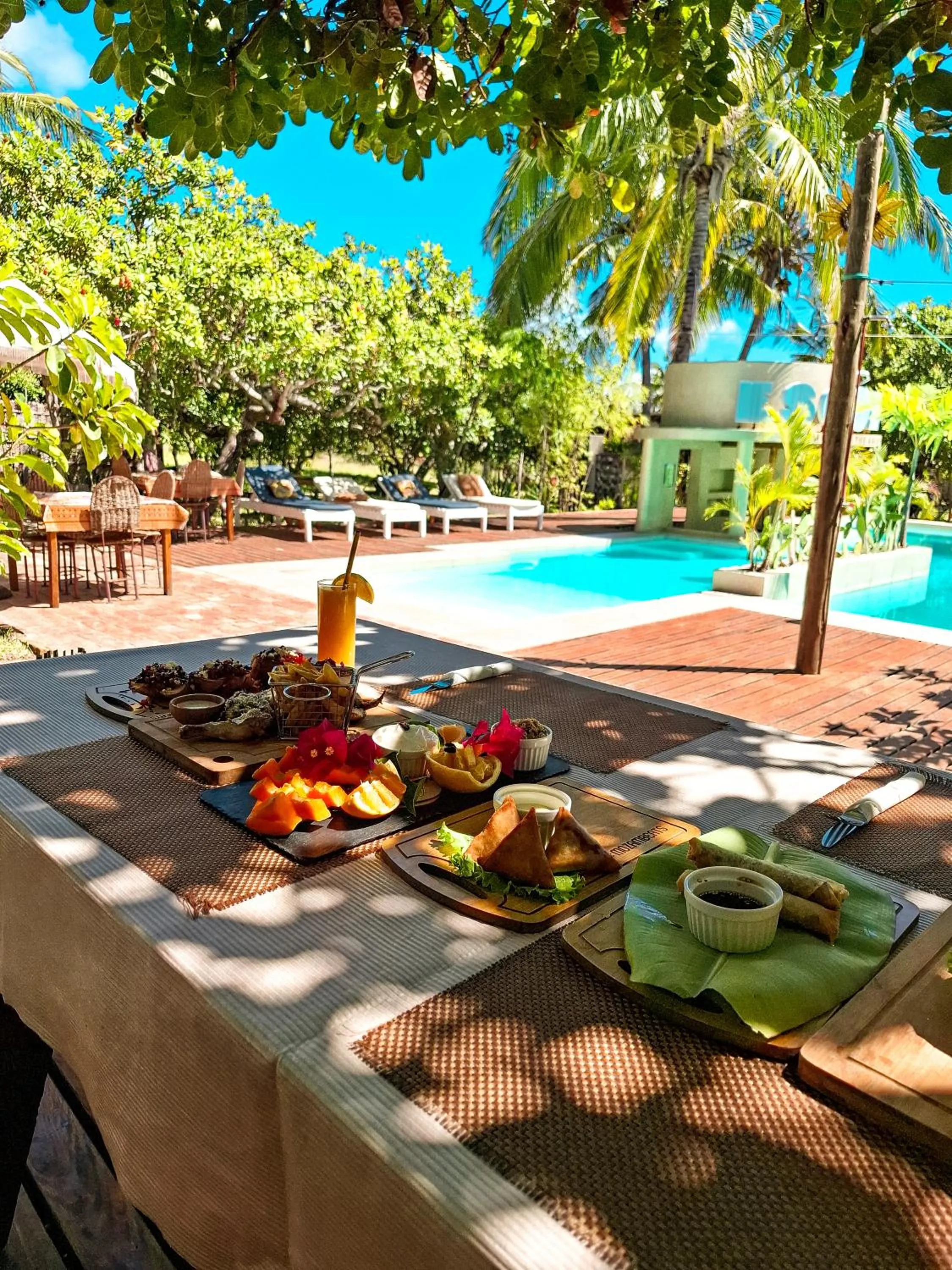 Food and drinks in Mozambeat Motel