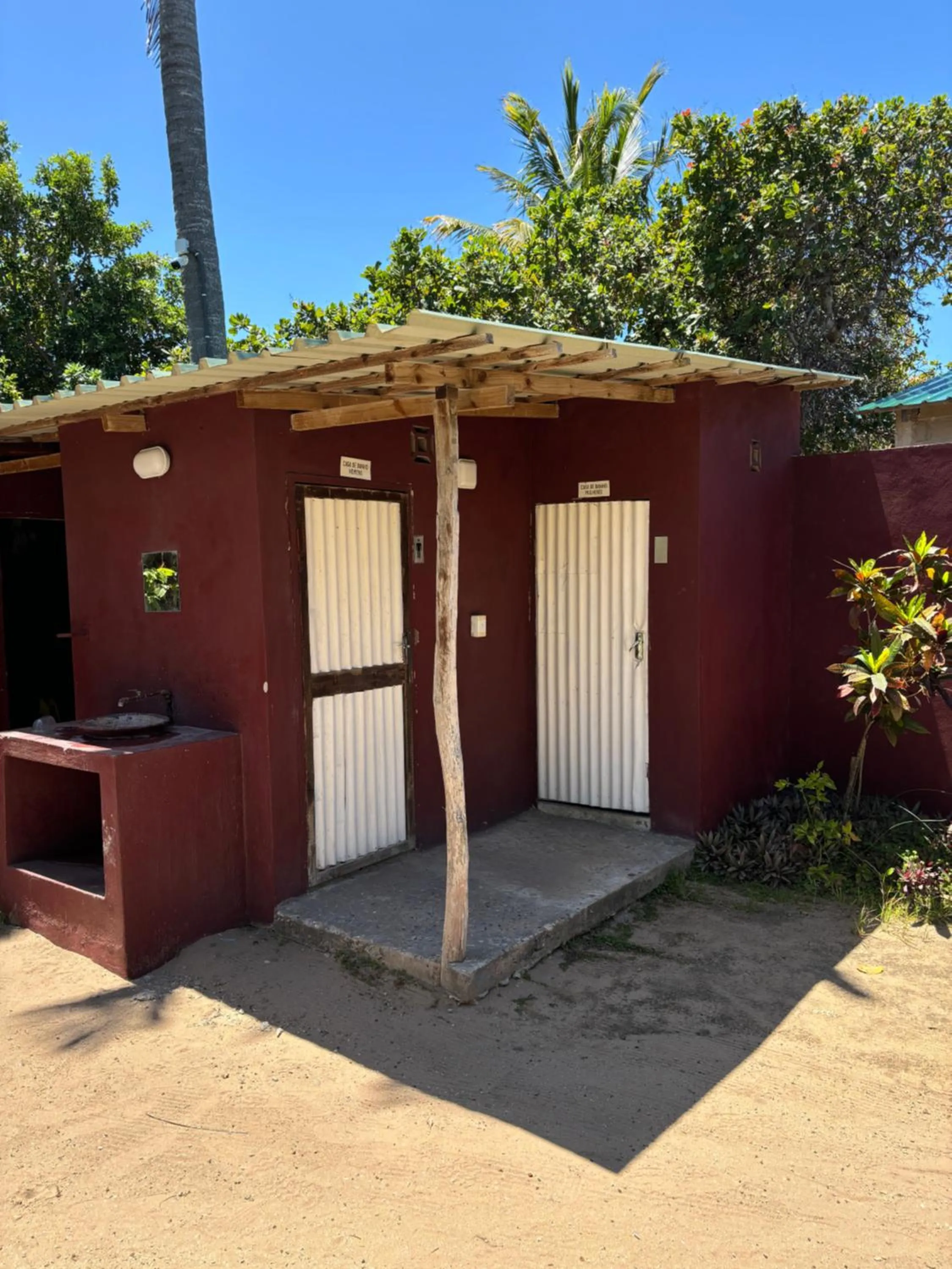 Bathroom in Mozambeat Motel