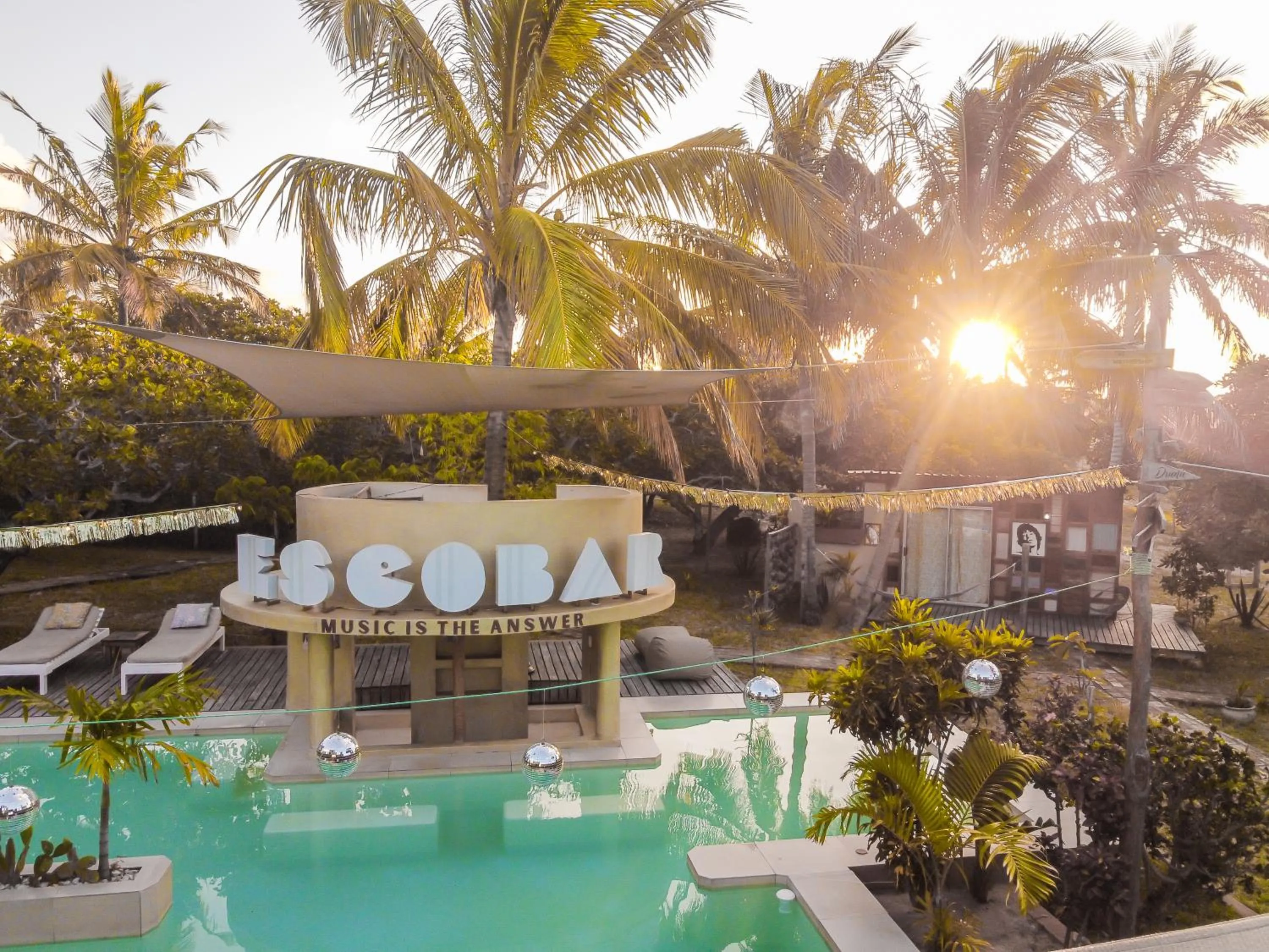 Swimming pool in Mozambeat Motel