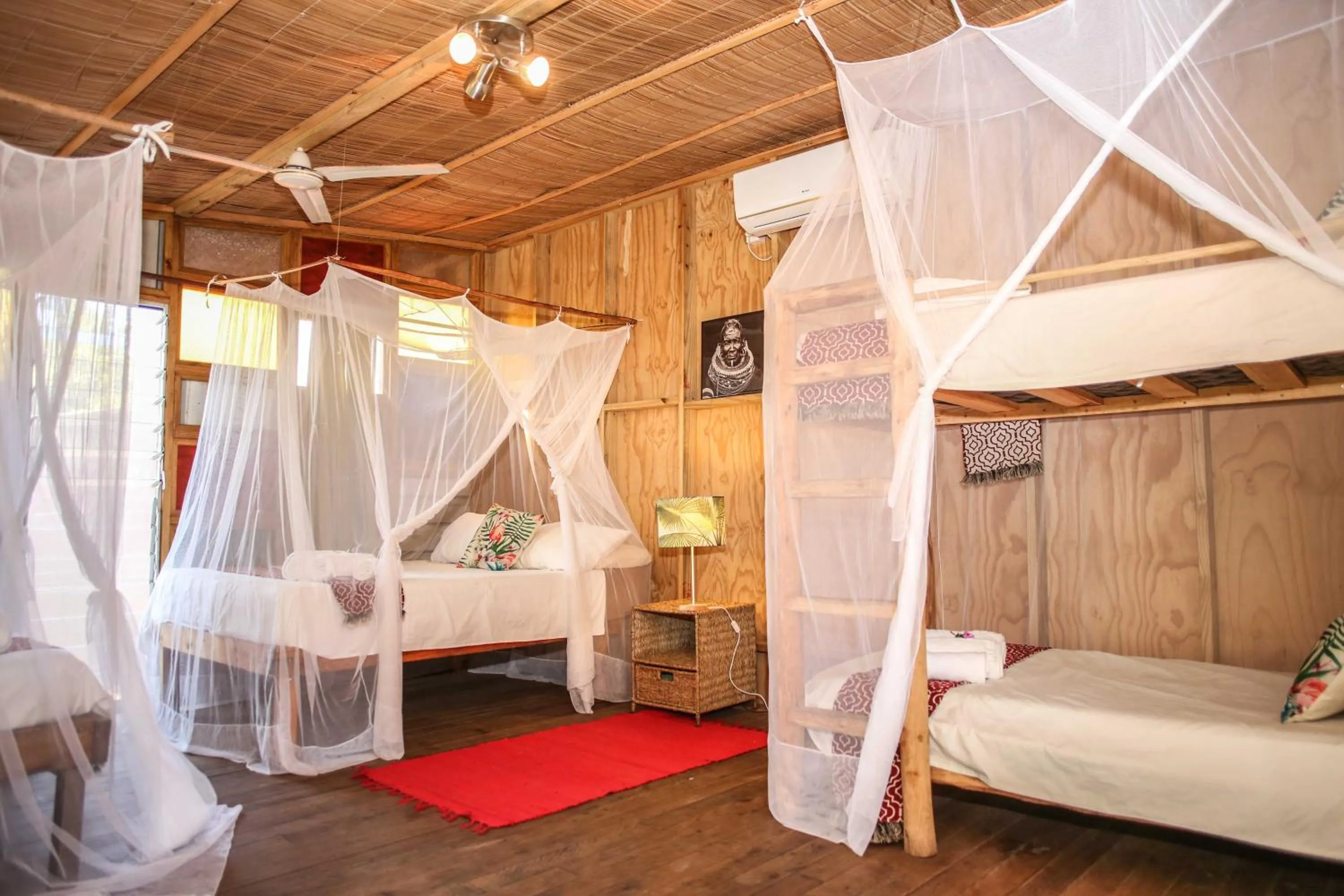 Bed in Mozambeat Motel