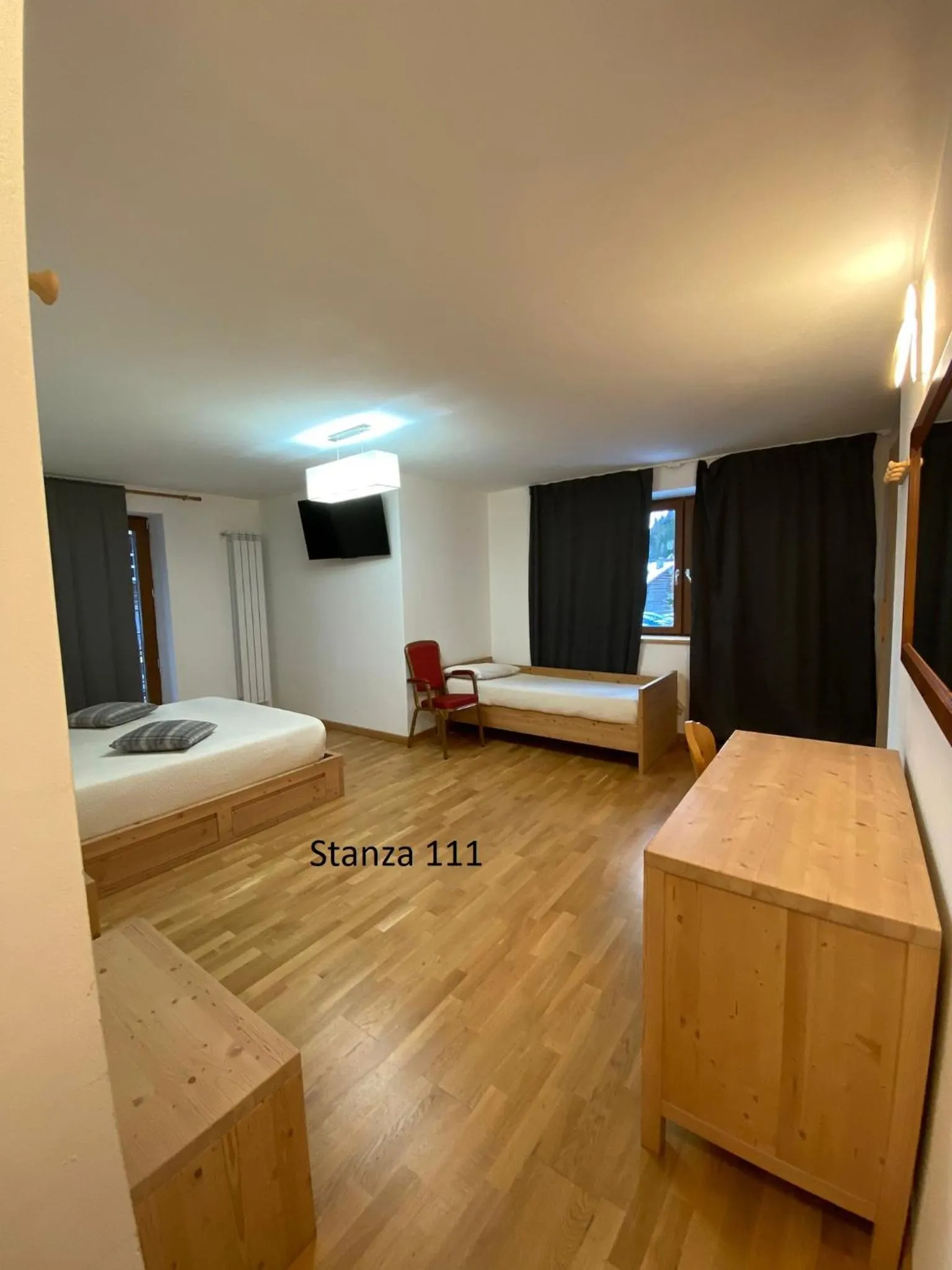 Bedroom, Bed in Hotel Pizboè