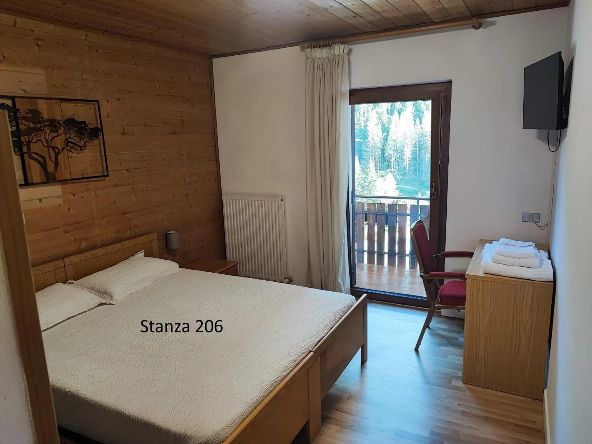 Bed in Hotel Pizboè