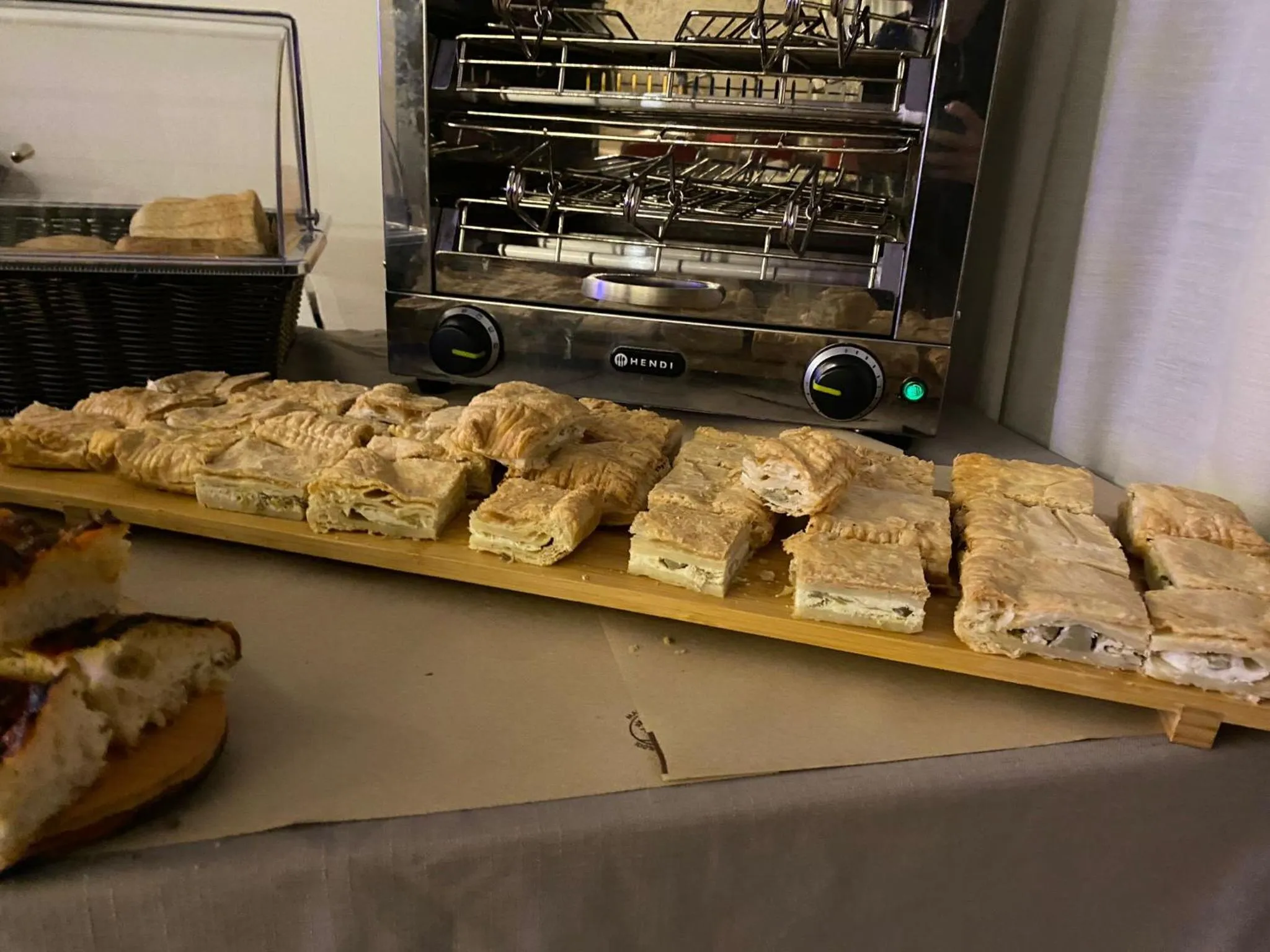 Breakfast in Hotel Pizboè