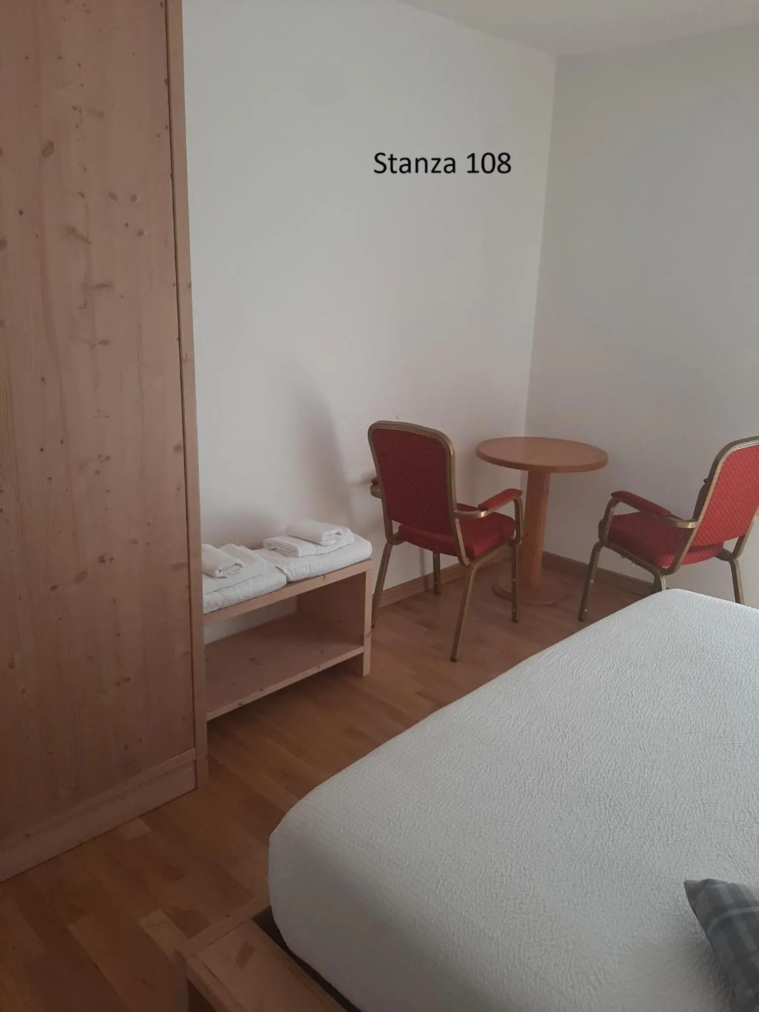 Bedroom, Bed in Hotel Pizboè