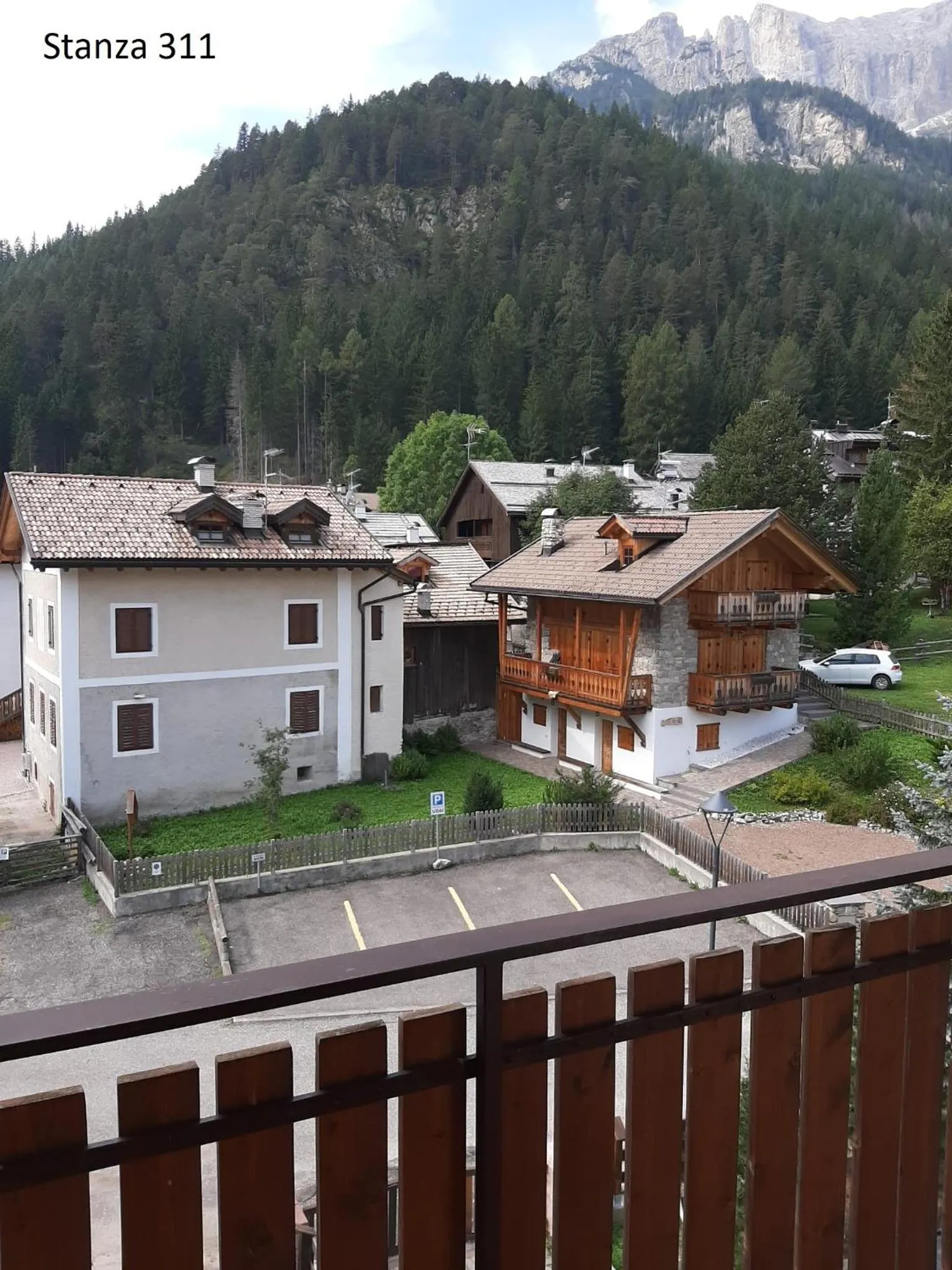 Street view in Hotel Pizboè