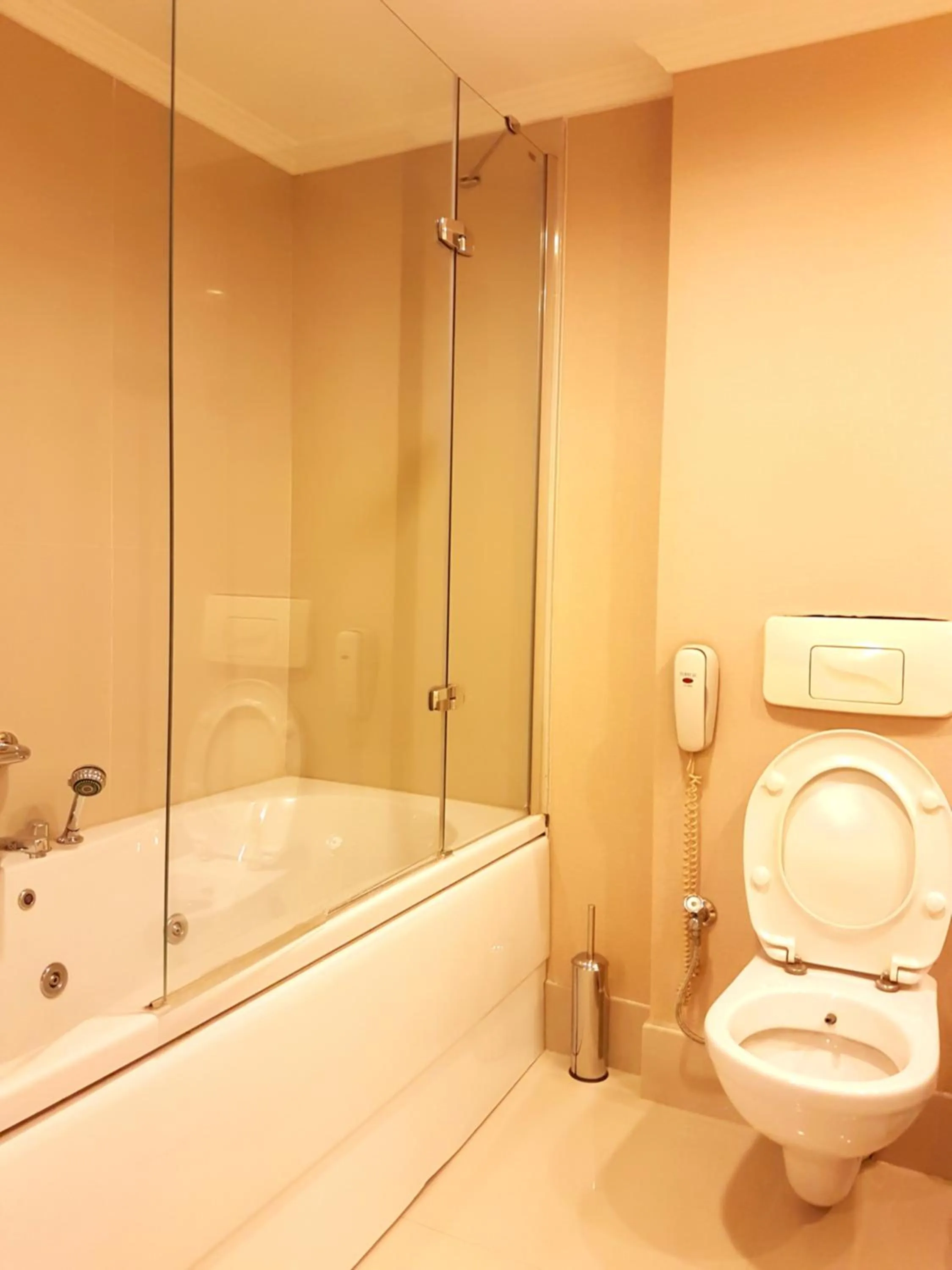 Bathroom in Jura Hotels Mavi Sürmeli Adana