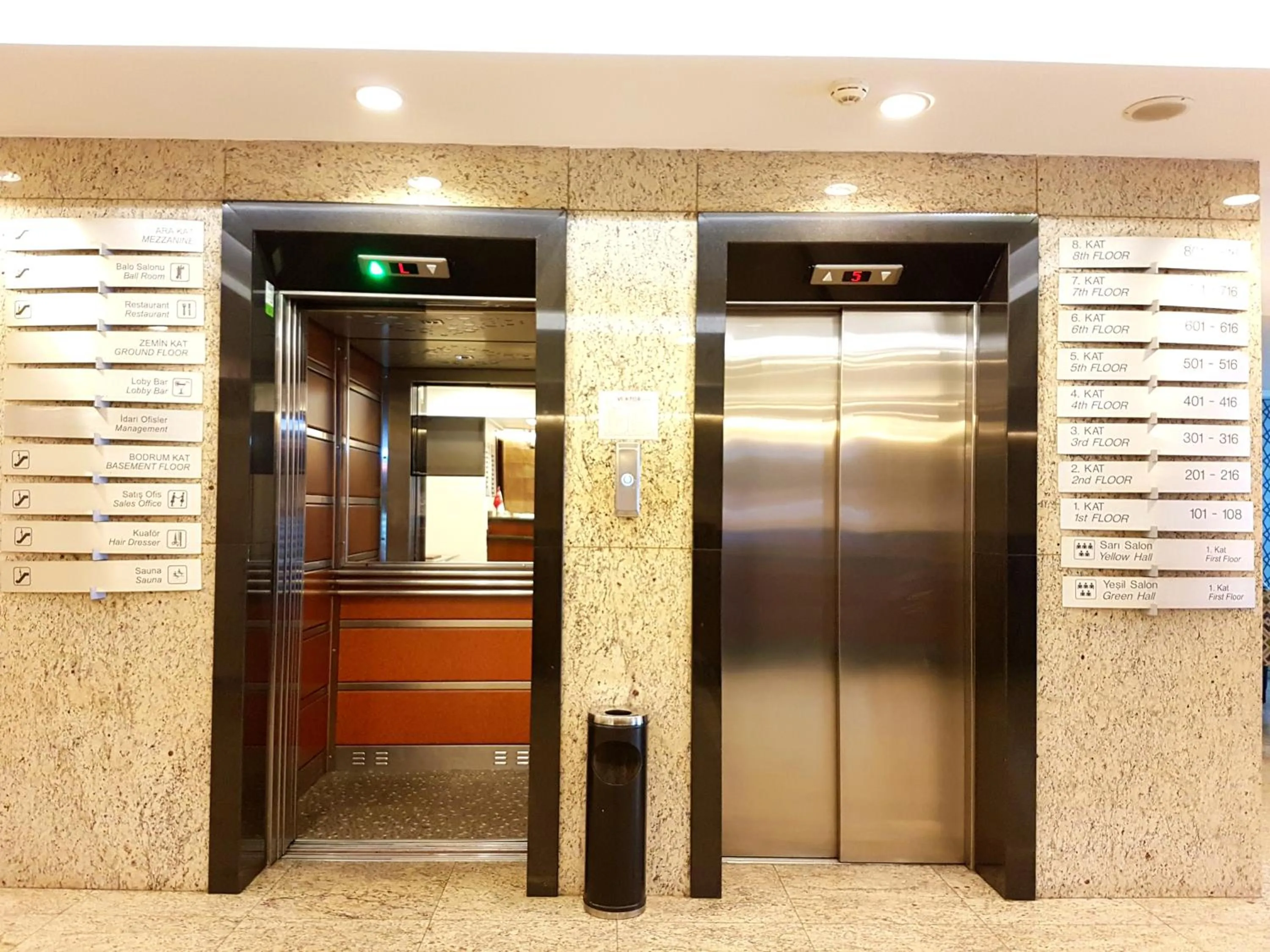elevator in Jura Hotels Mavi Sürmeli Adana