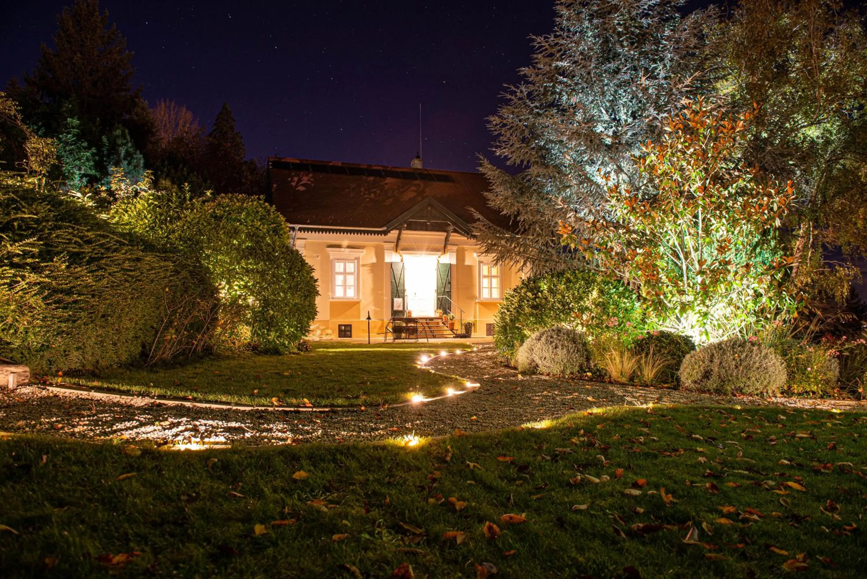 Property building in Villa Mimi