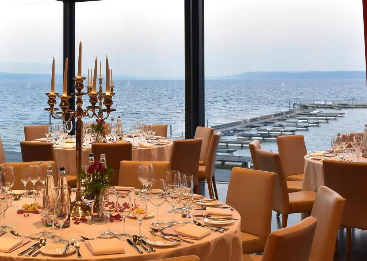 Restaurant/places to eat in Marina Hotel am Starnberger See