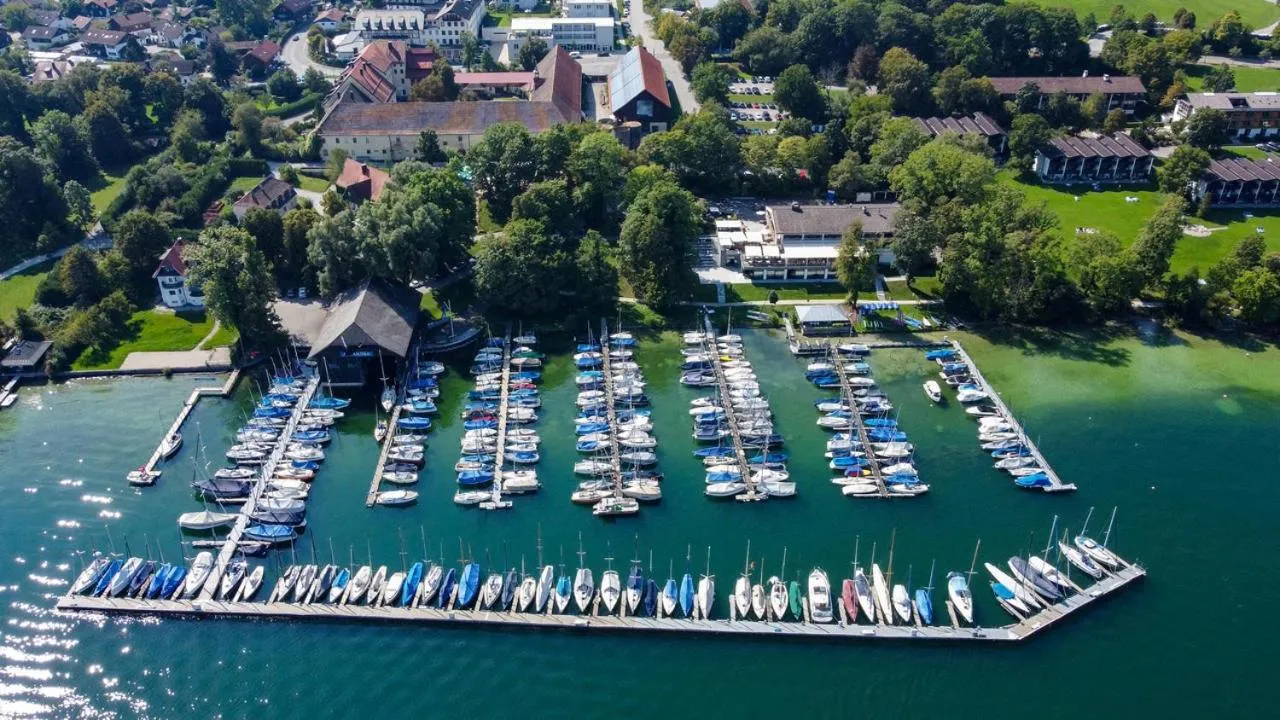 Property building in Marina Hotel am Starnberger See