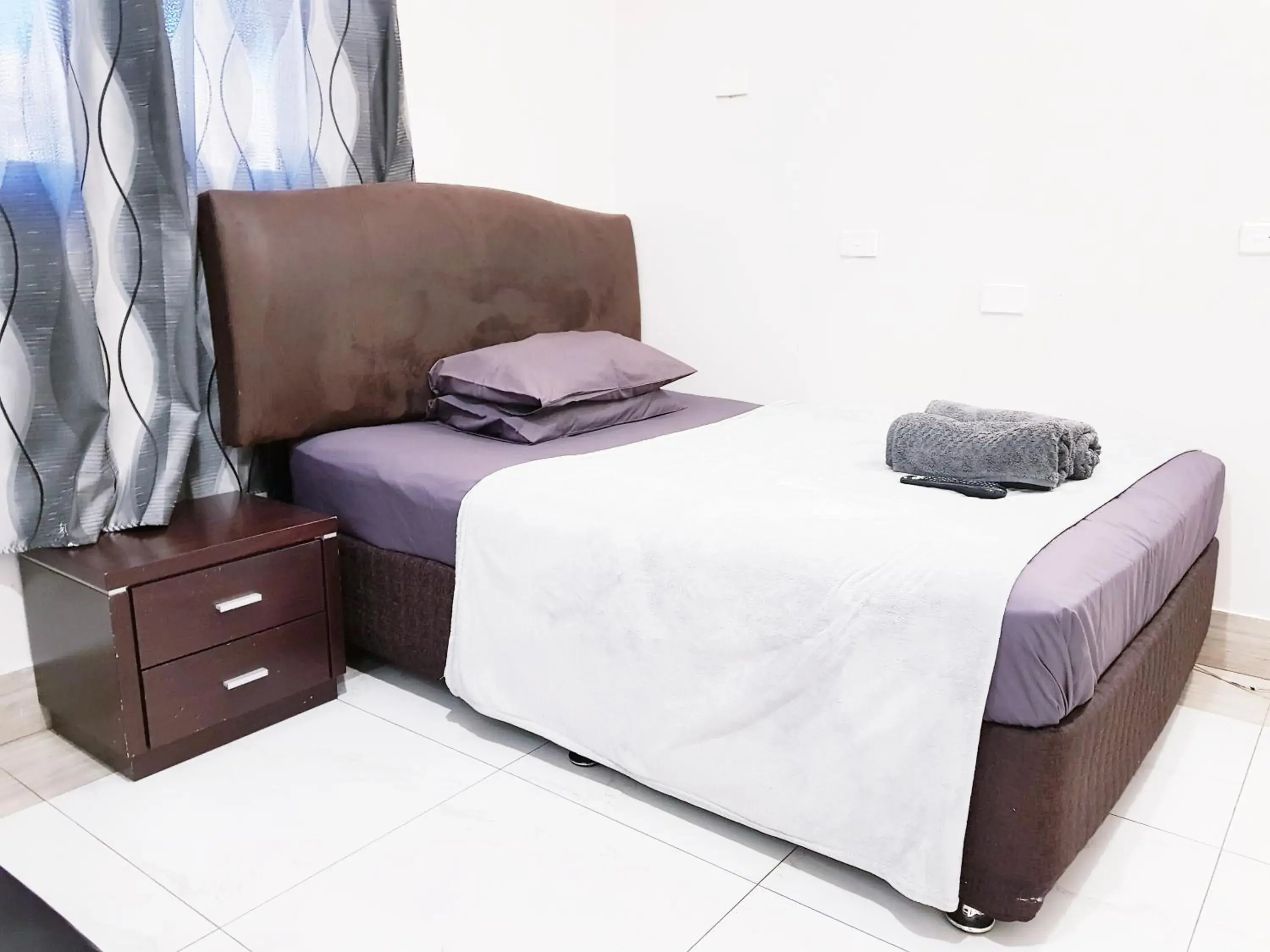 Bed in Perth City Motel Bed in Perth City Motel