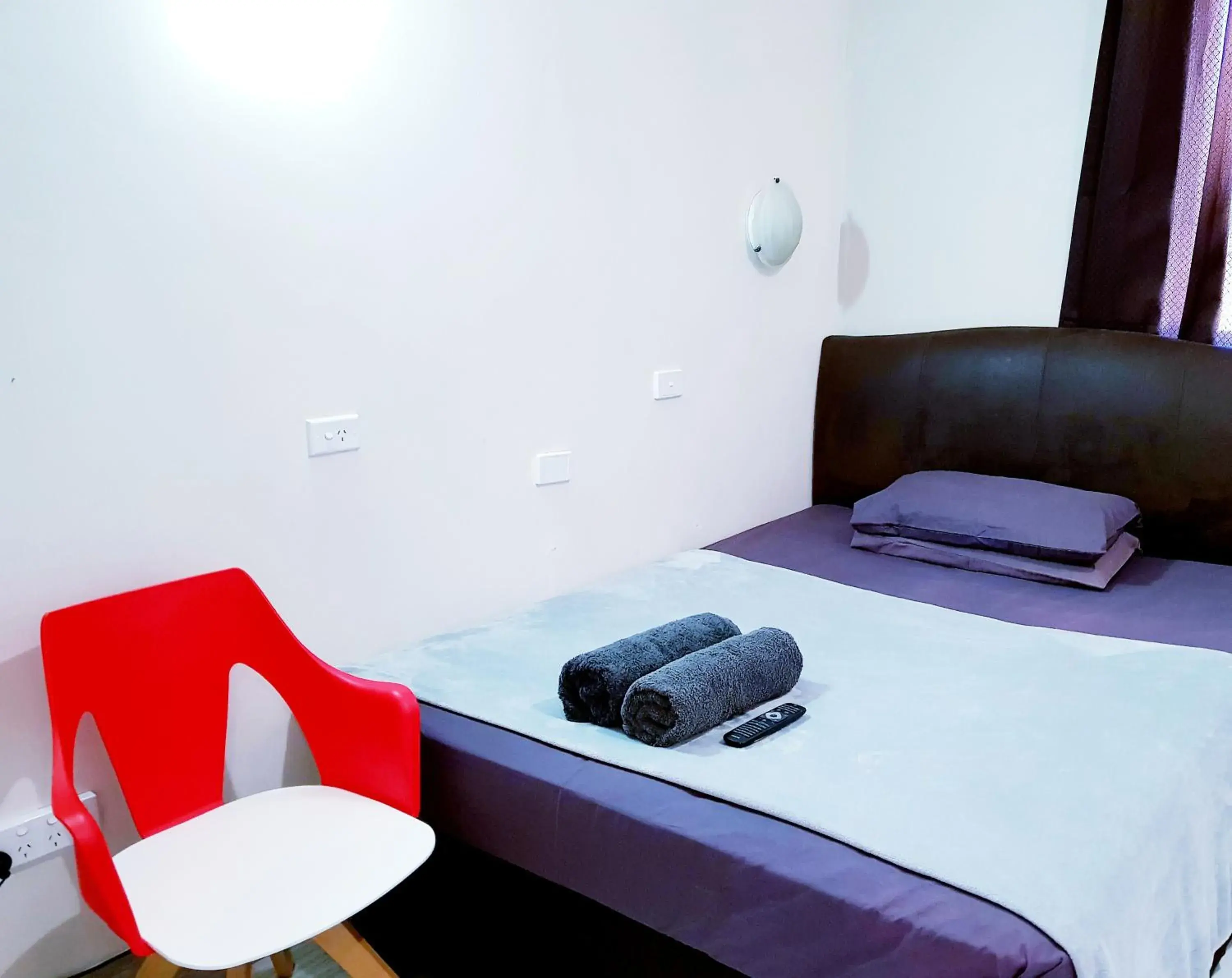 Bed in Perth City Motel Bed in Perth City Motel