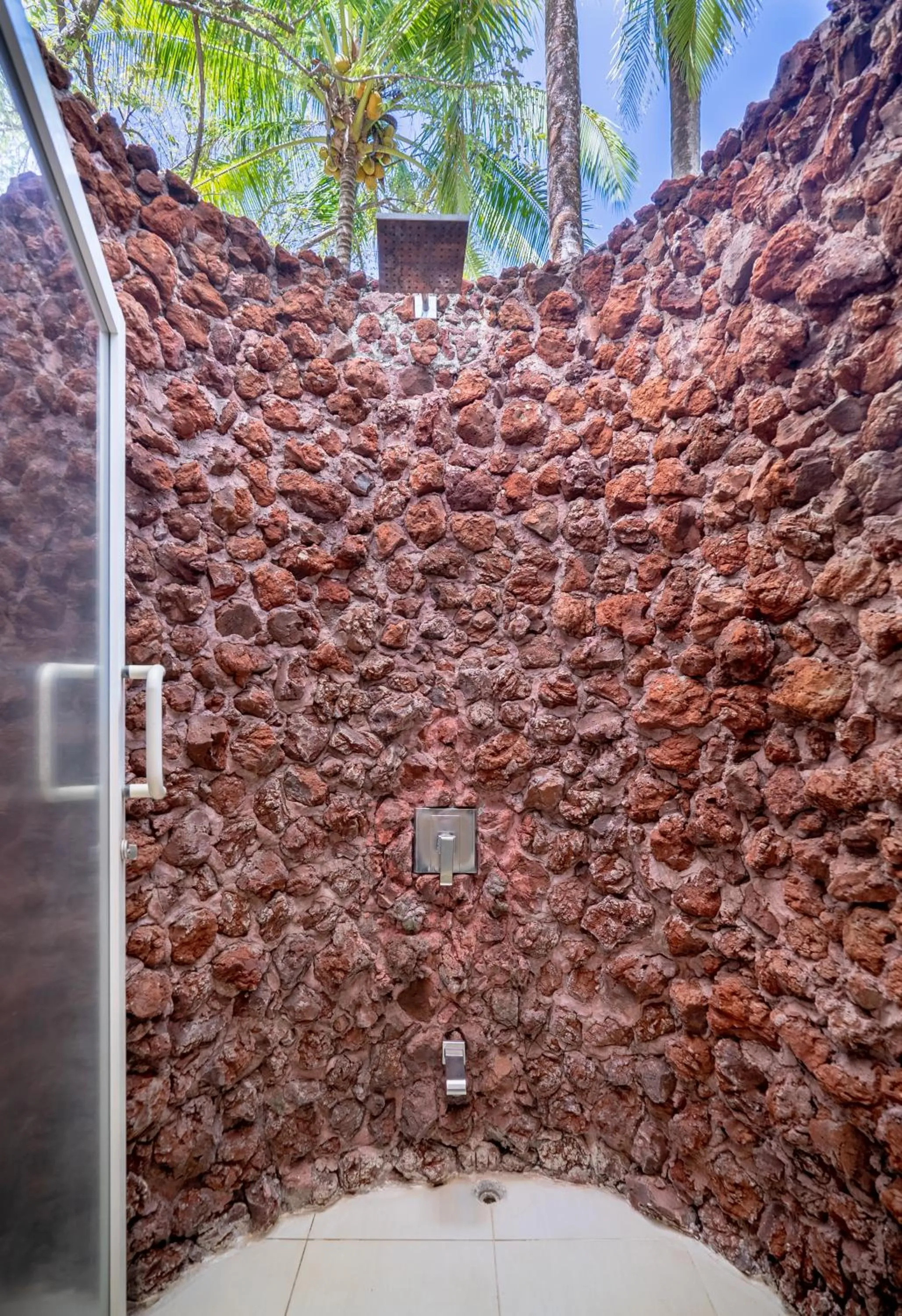 Bathroom in Azul Hotel & Retreat