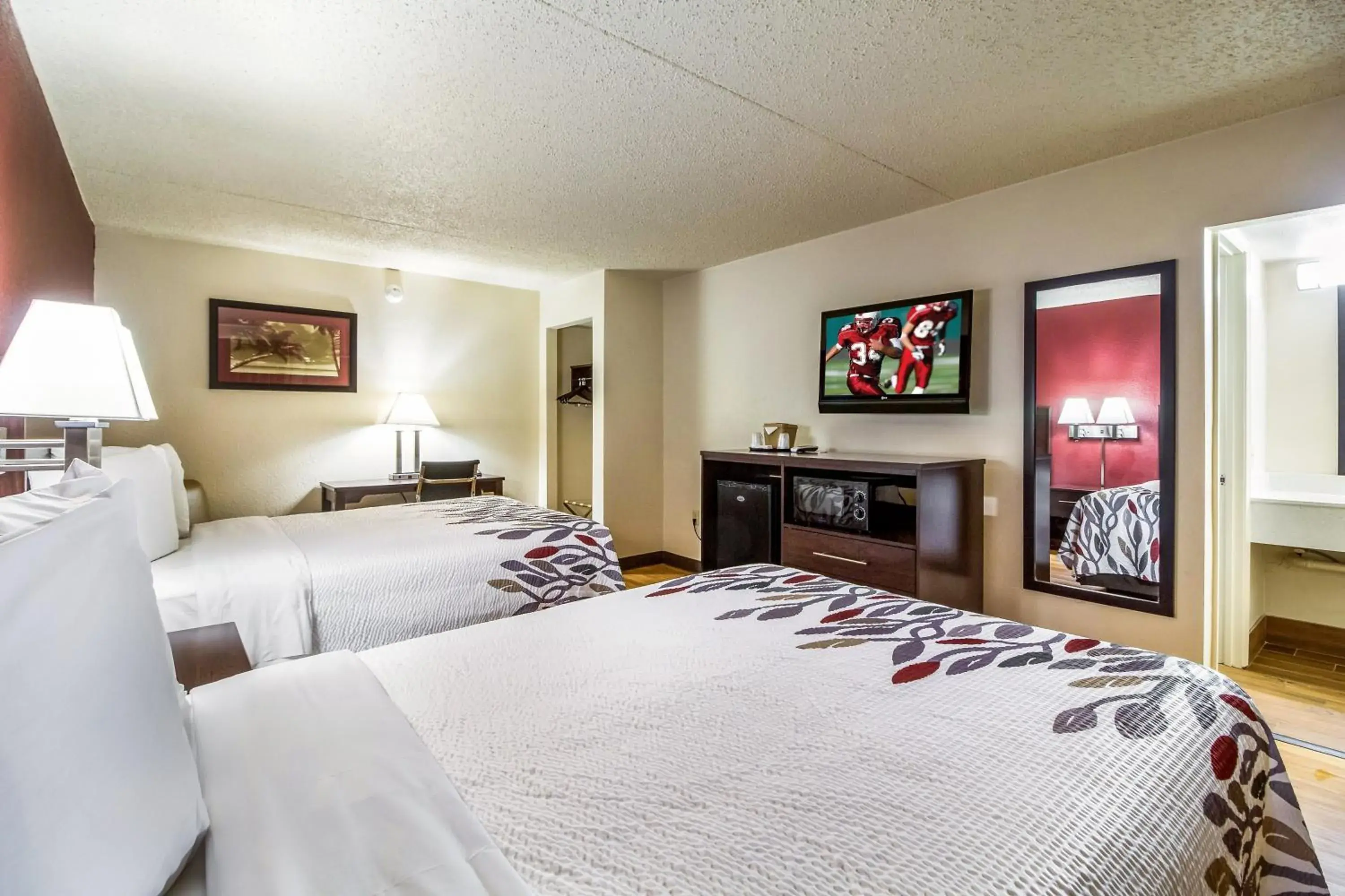 Deluxe Two Double Beds with Roll-In Shower - Non-Smoking/Disability Access in Red Roof Inn Houston East I-10 Deluxe Two Double Beds with Roll-In Shower - Non-Smoking/Disability Access in Red Roof Inn Houston East I-10