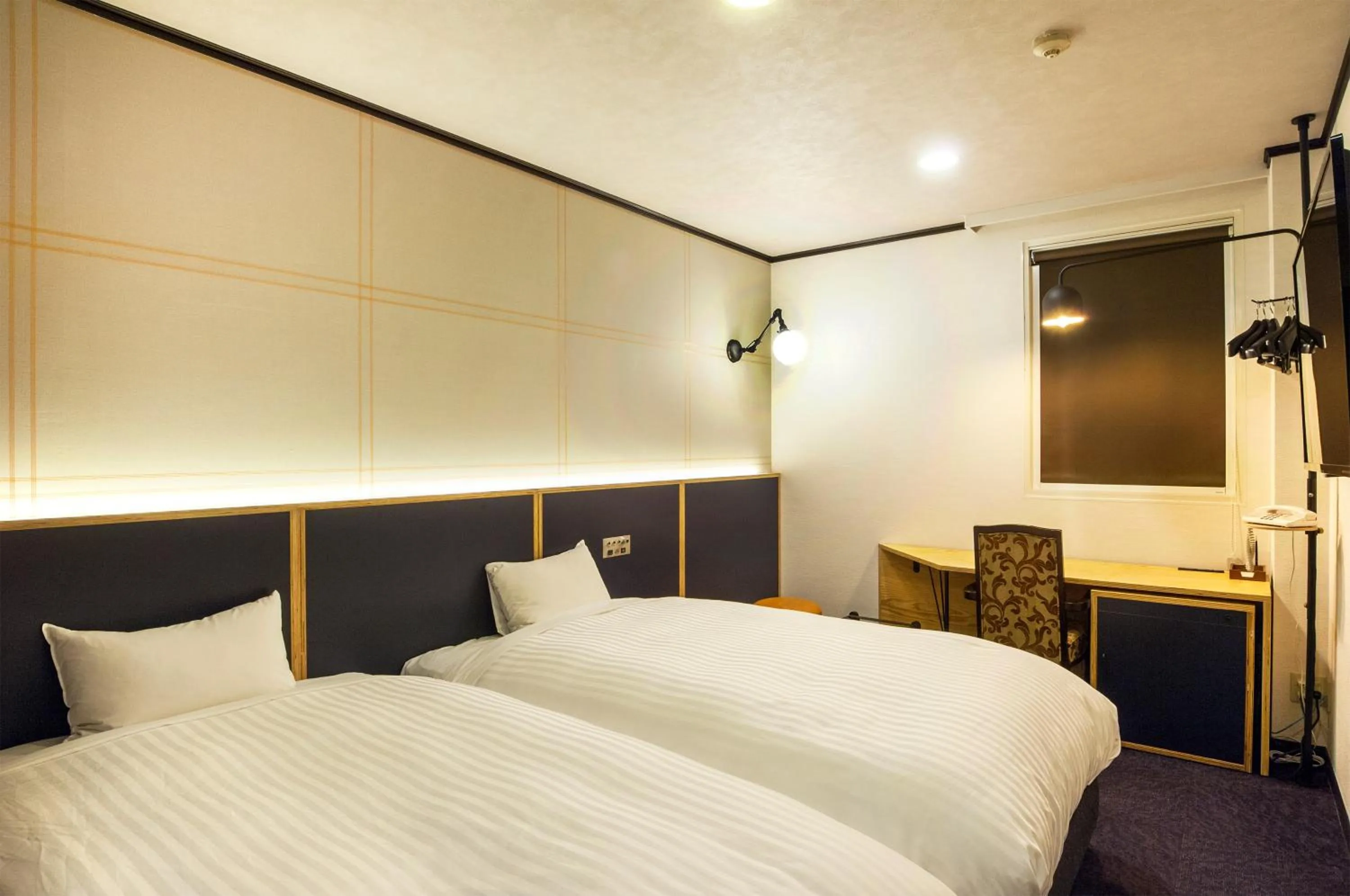 Bedroom, Bed in TsukubaNoYu Urban Hotel