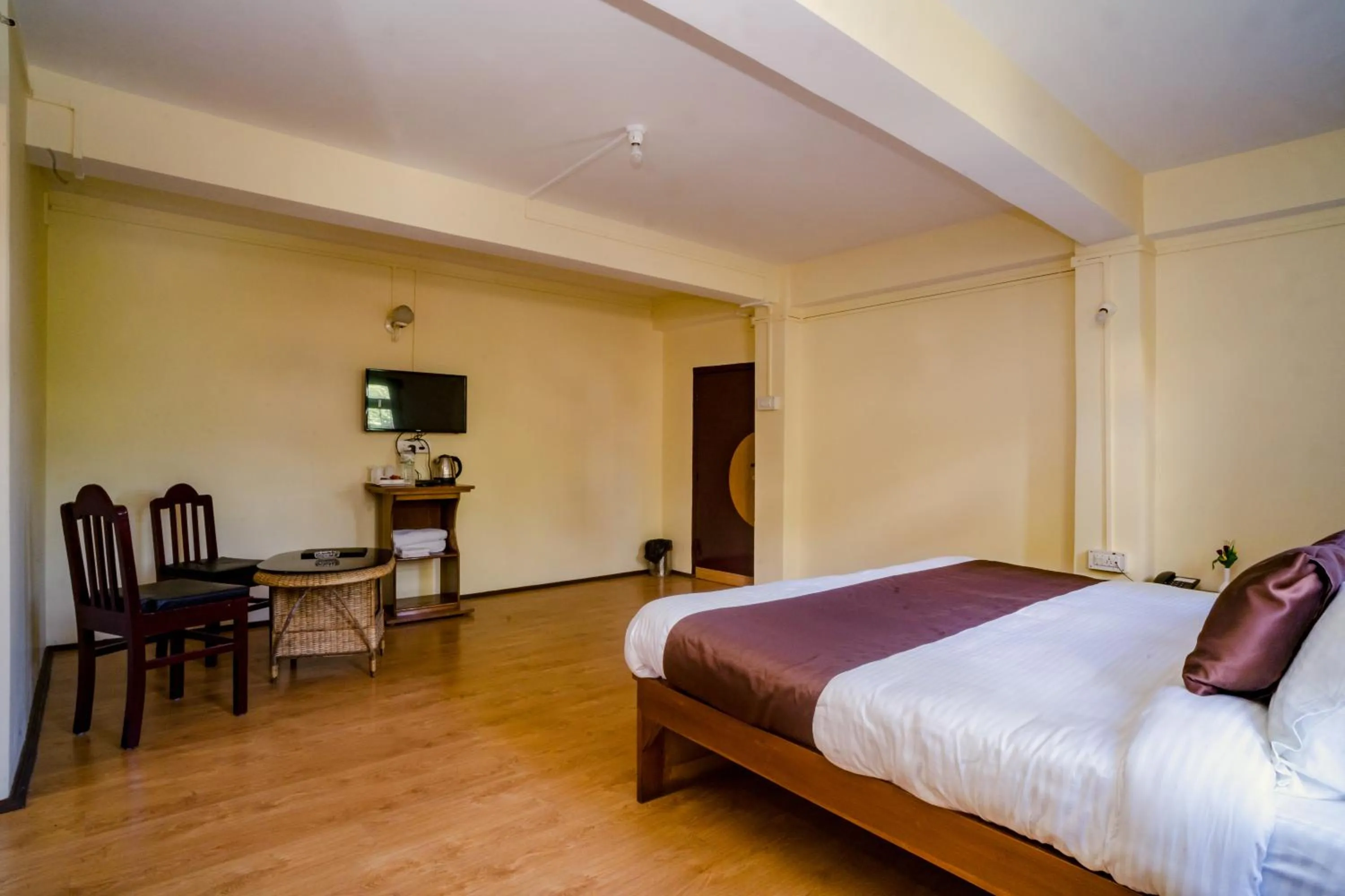 Photo of the whole room in Magpie Mall Road Residency (MG Marg)