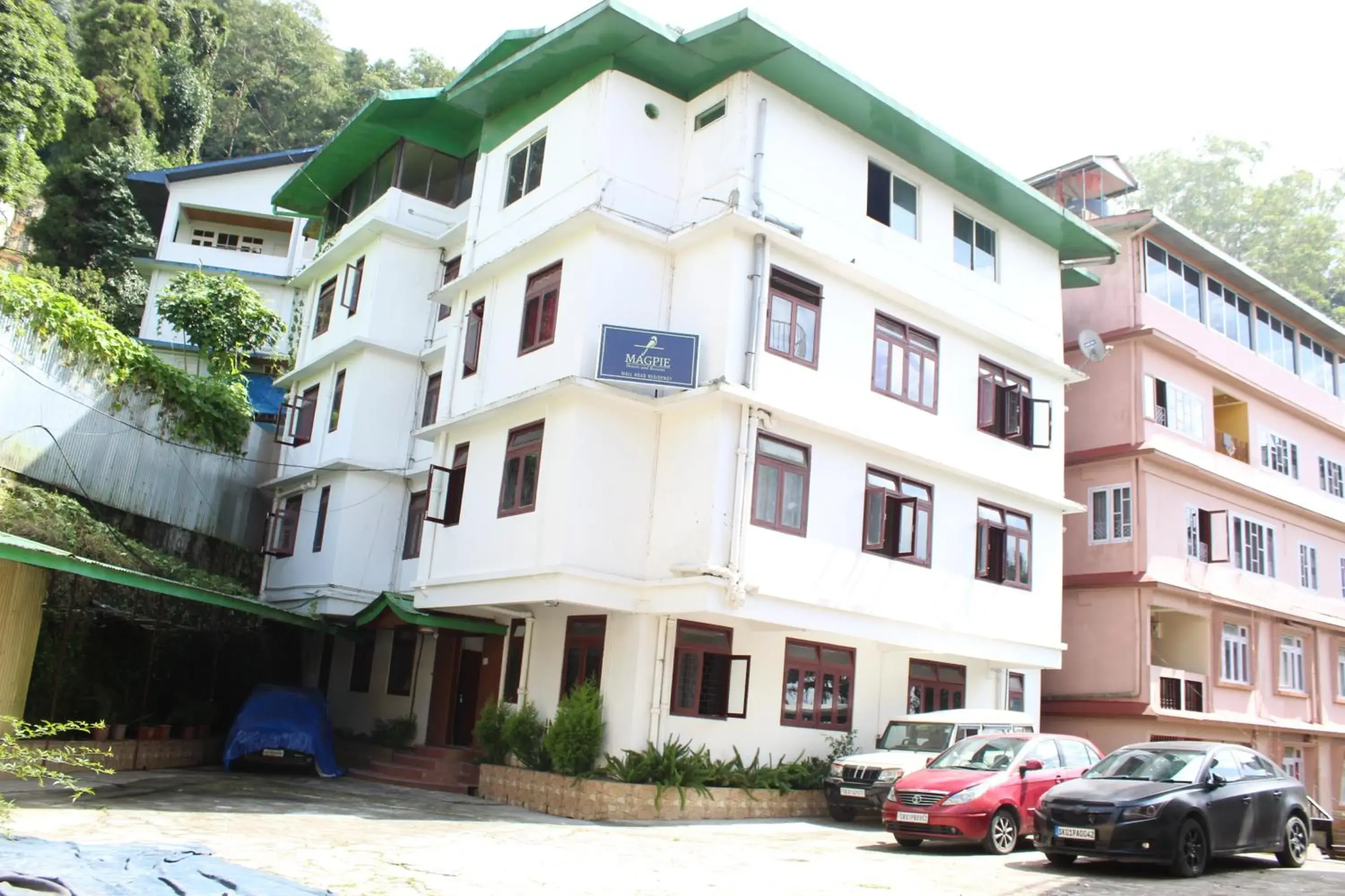 Property building in Magpie Mall Road Residency (MG Marg) Property building in Magpie Mall Road Residency (MG Marg)