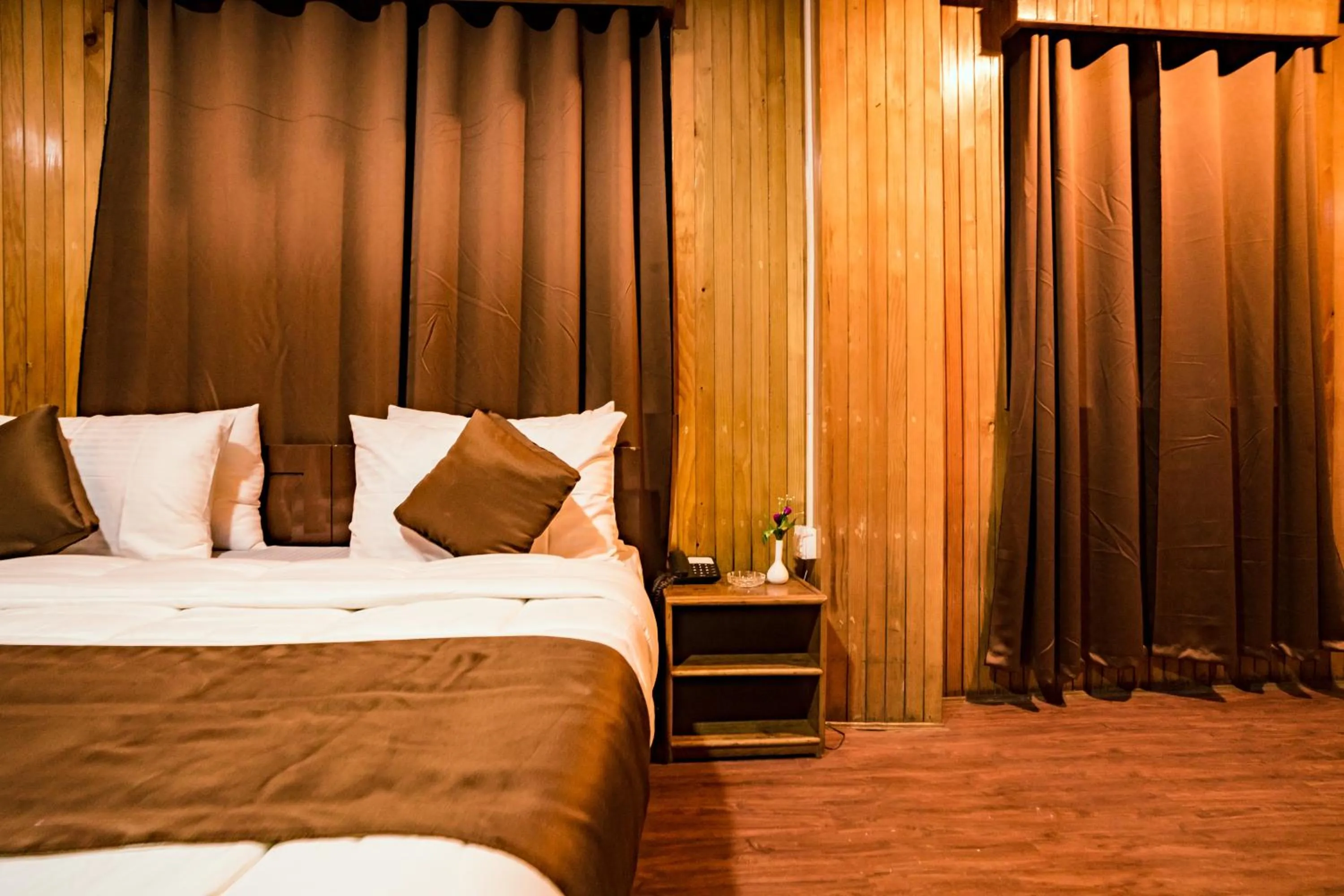 Photo of the whole room in Magpie Mall Road Residency (MG Marg)