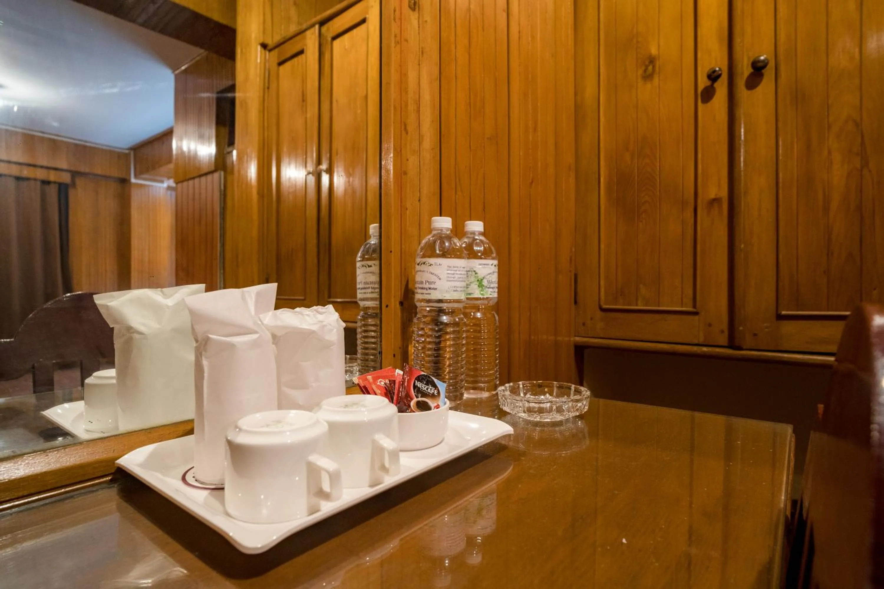 Coffee/tea facilities in Magpie Mall Road Residency (MG Marg)