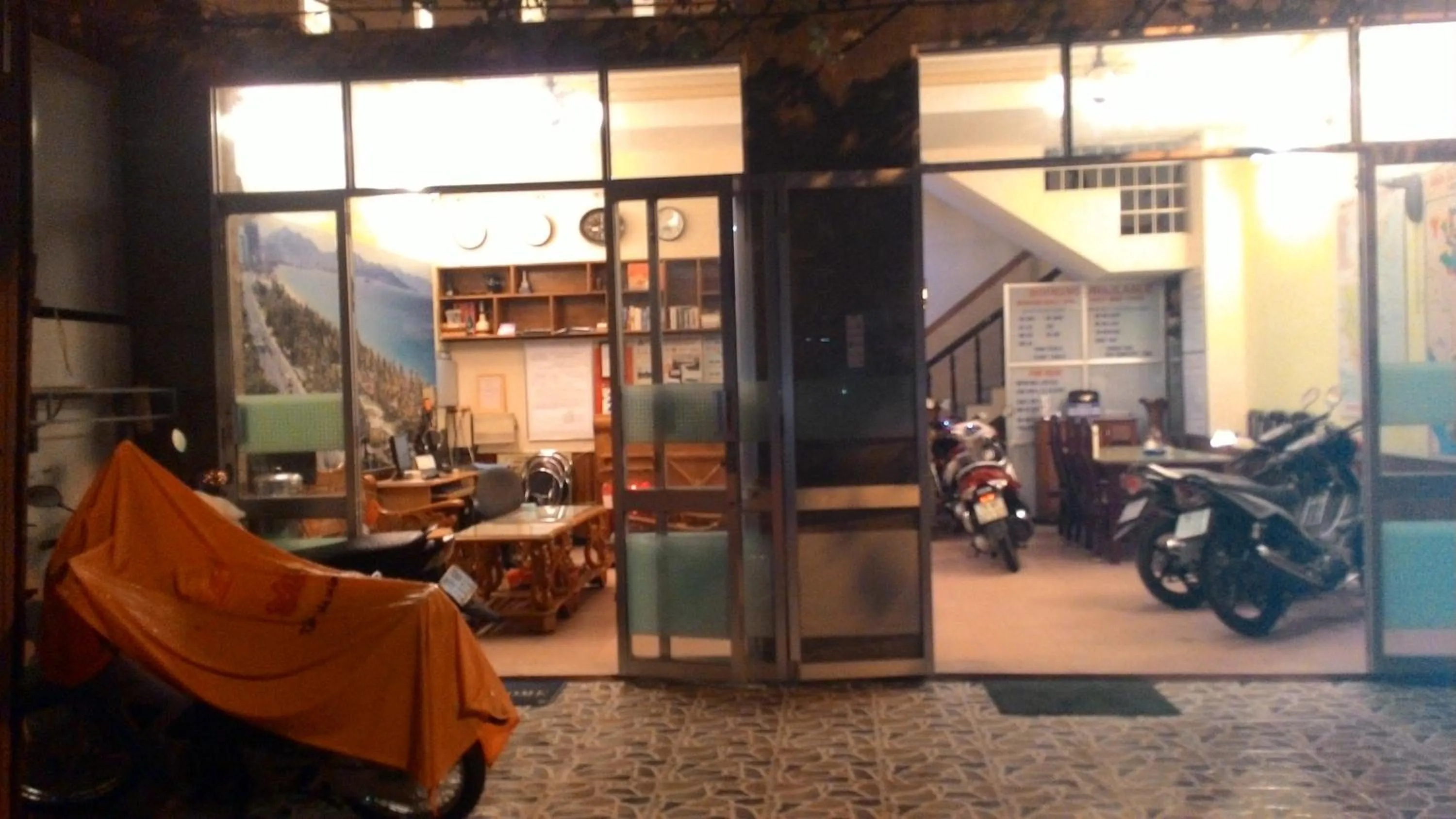 Facade/entrance in Hien Luong Hotel