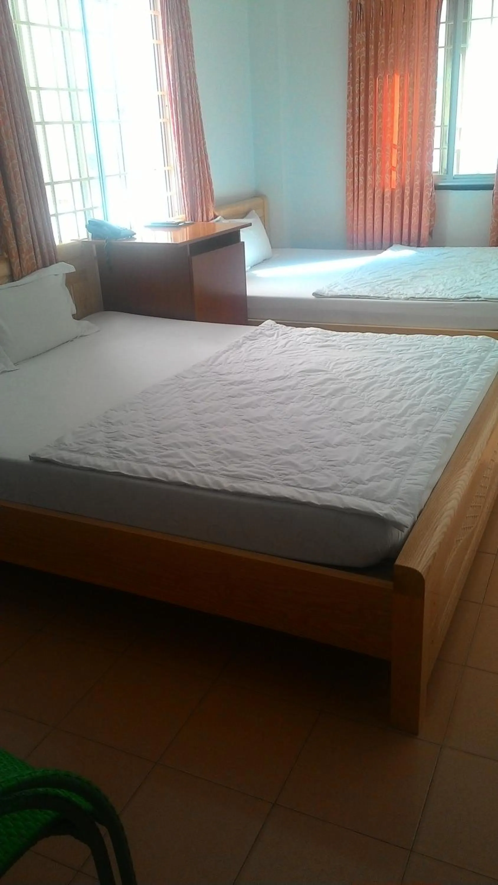 Shower in Hien Luong Hotel