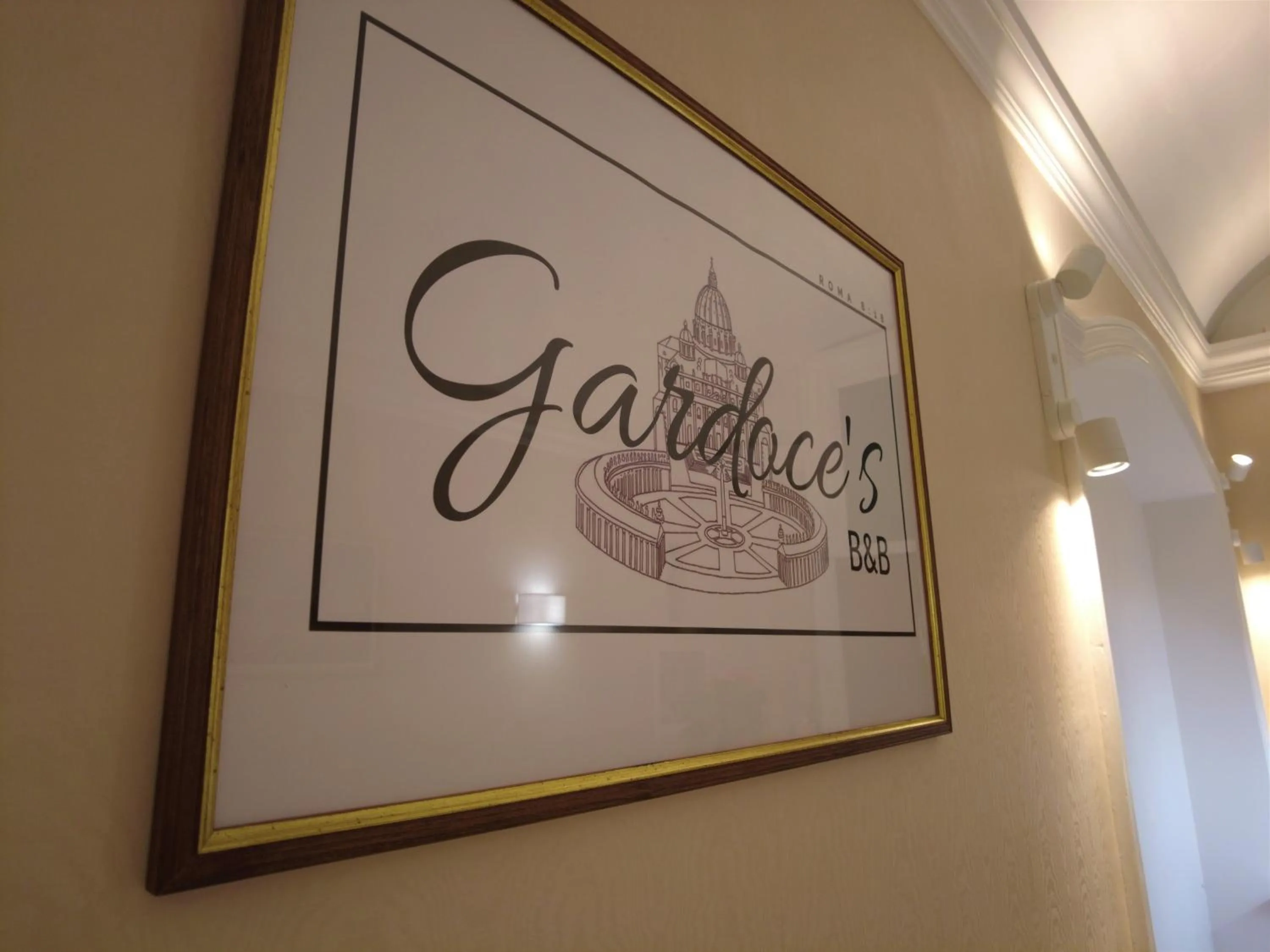 Logo/Certificate/Sign in Gardoce's Guest House