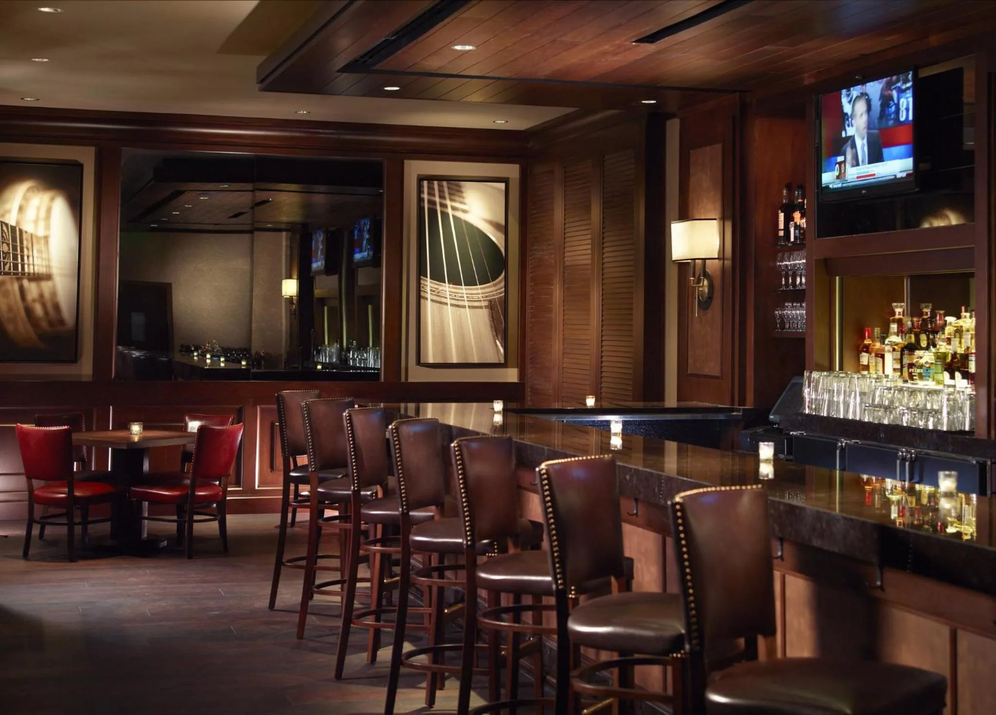 Restaurant/places to eat in Omni Nashville Hotel