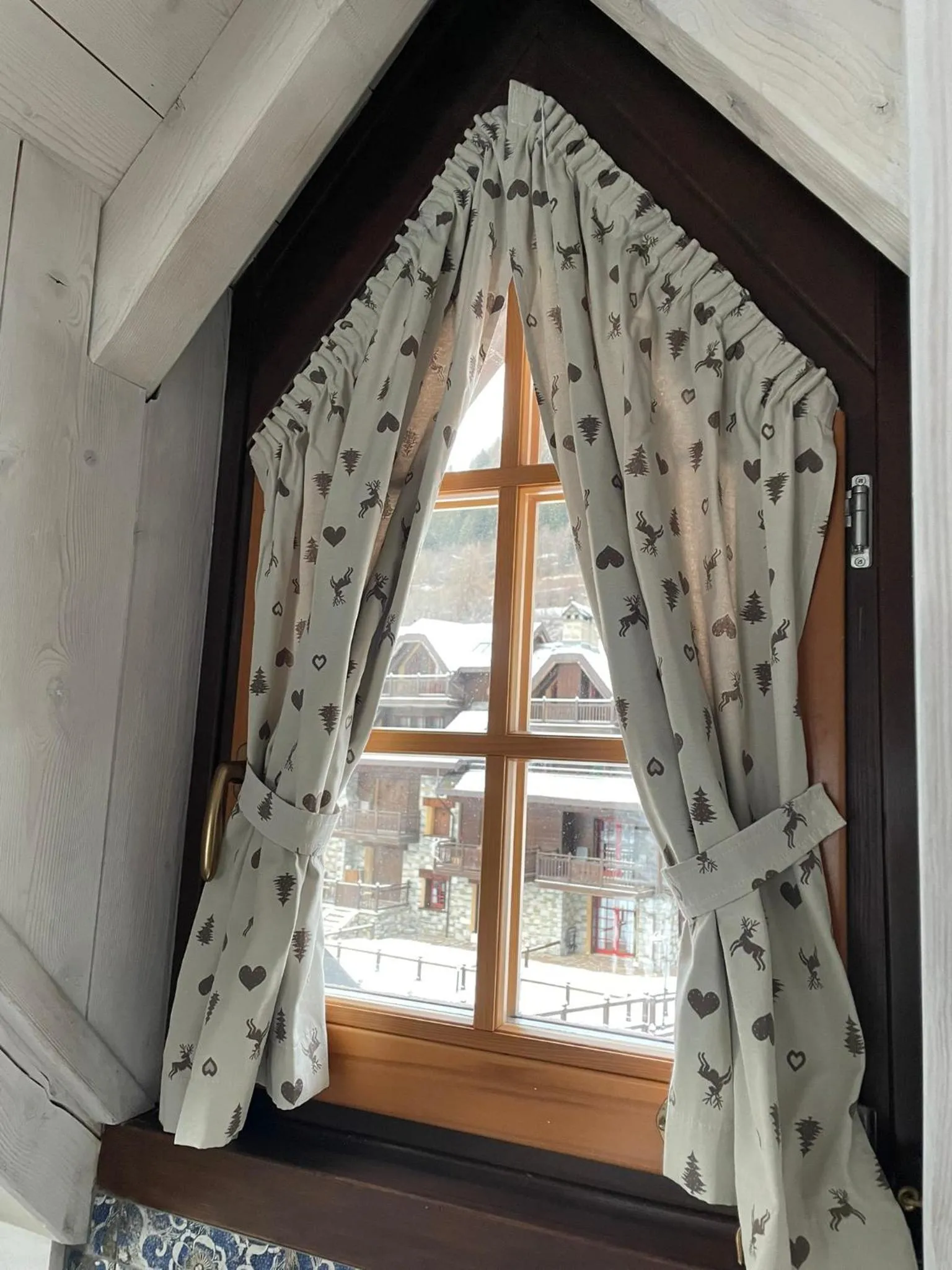 MONOLOCALE STELLALPINA - PONTE DI LEGNO-