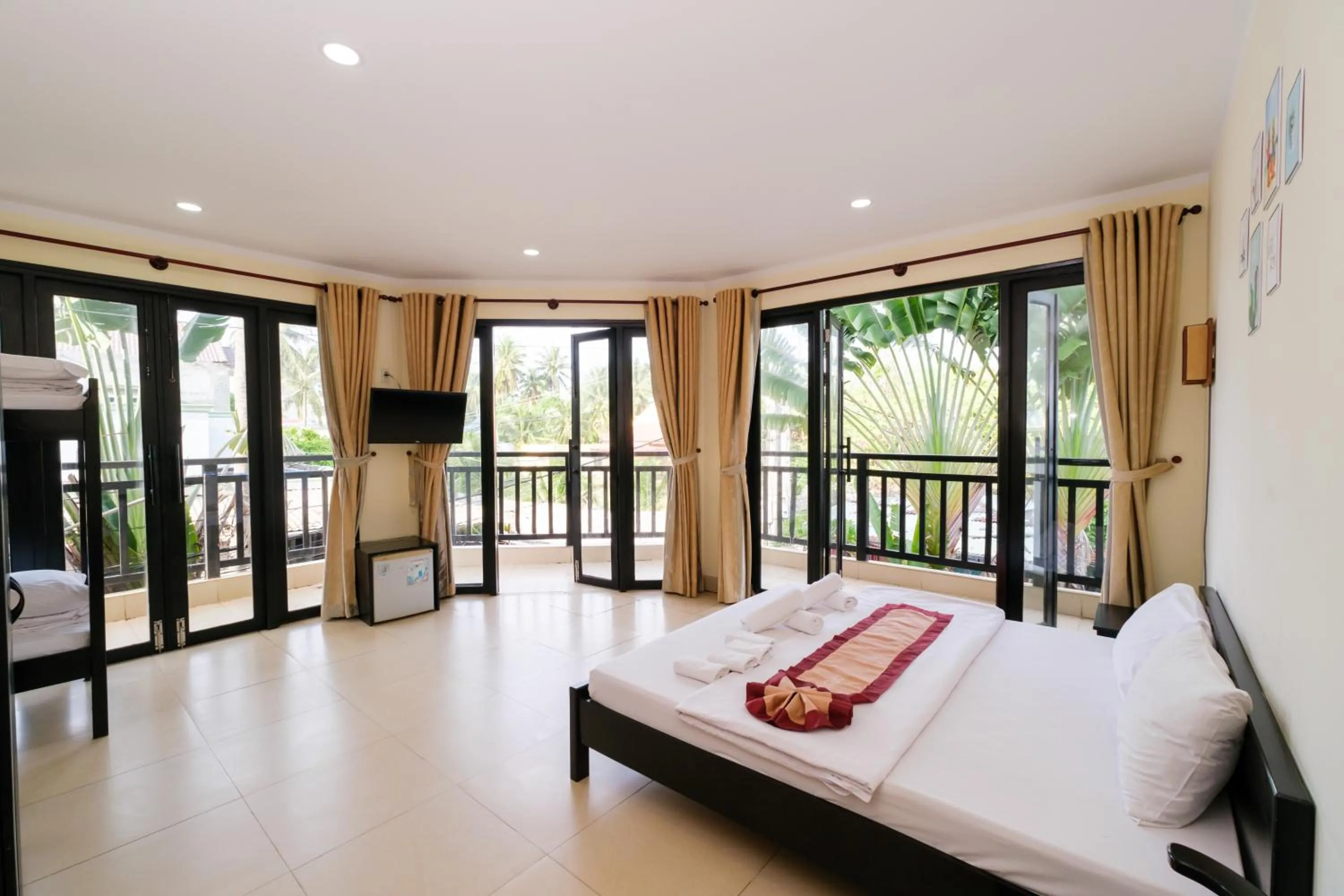 Bed in Venus Mũi Né Resort