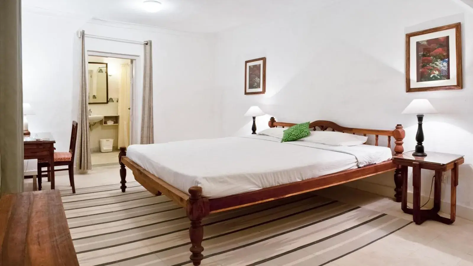 Photo of the whole room, Bed in Neemrana's - Hill Fort - Kesroli Photo of the whole room, Bed in Neemrana's - Hill Fort - Kesroli