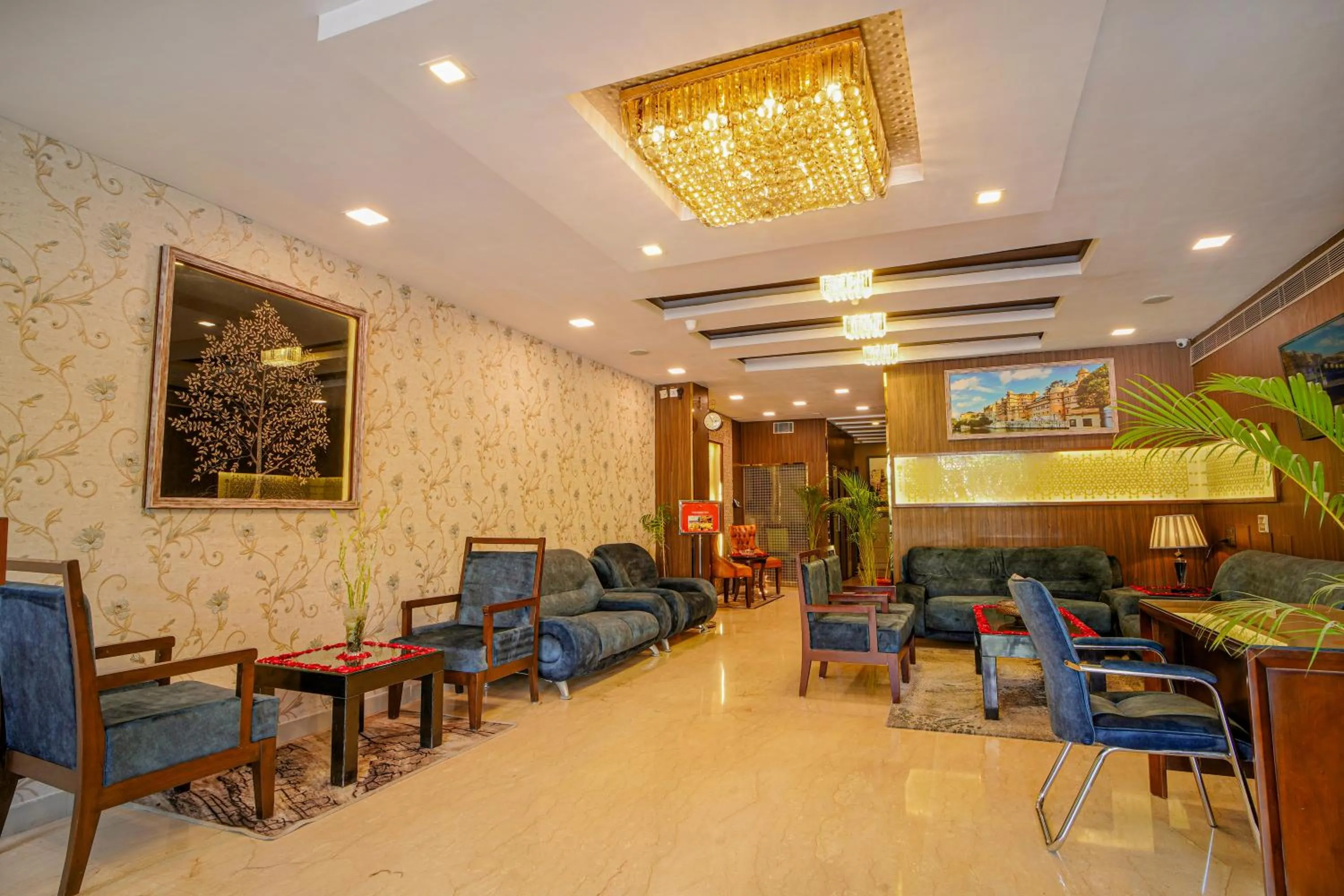 Lobby or reception in Hotel Horizon - Near Fateh Sagar Lake Udaipur