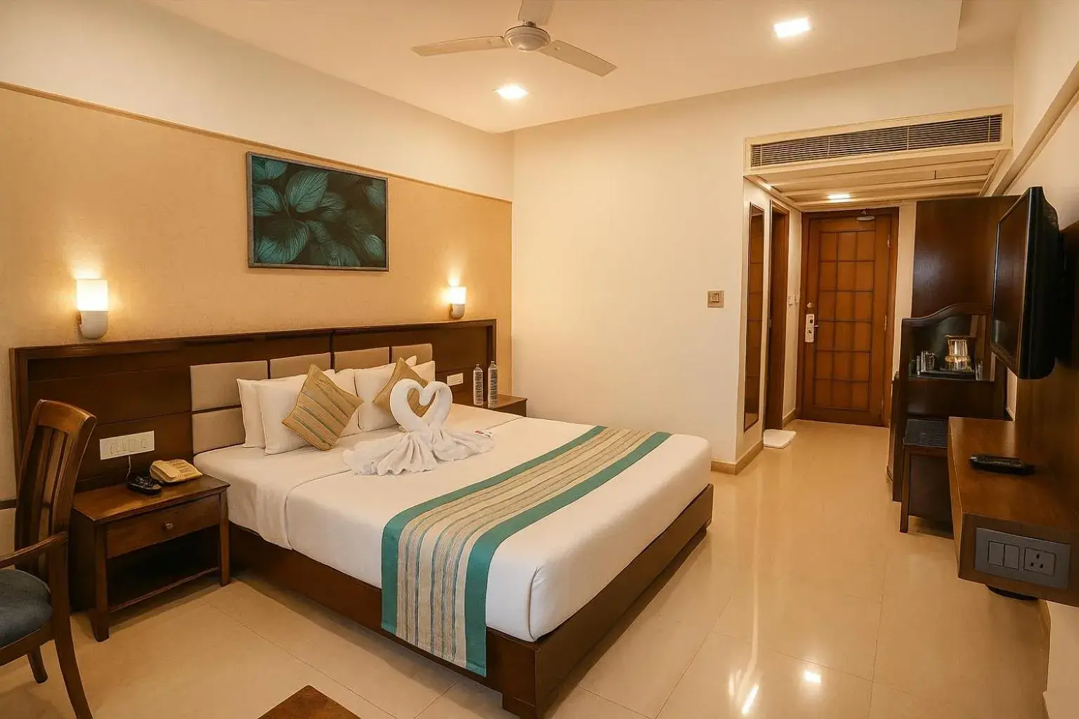 Bed in Hotel Horizon - Near Fateh Sagar Lake Udaipur Bed in Hotel Horizon - Near Fateh Sagar Lake Udaipur