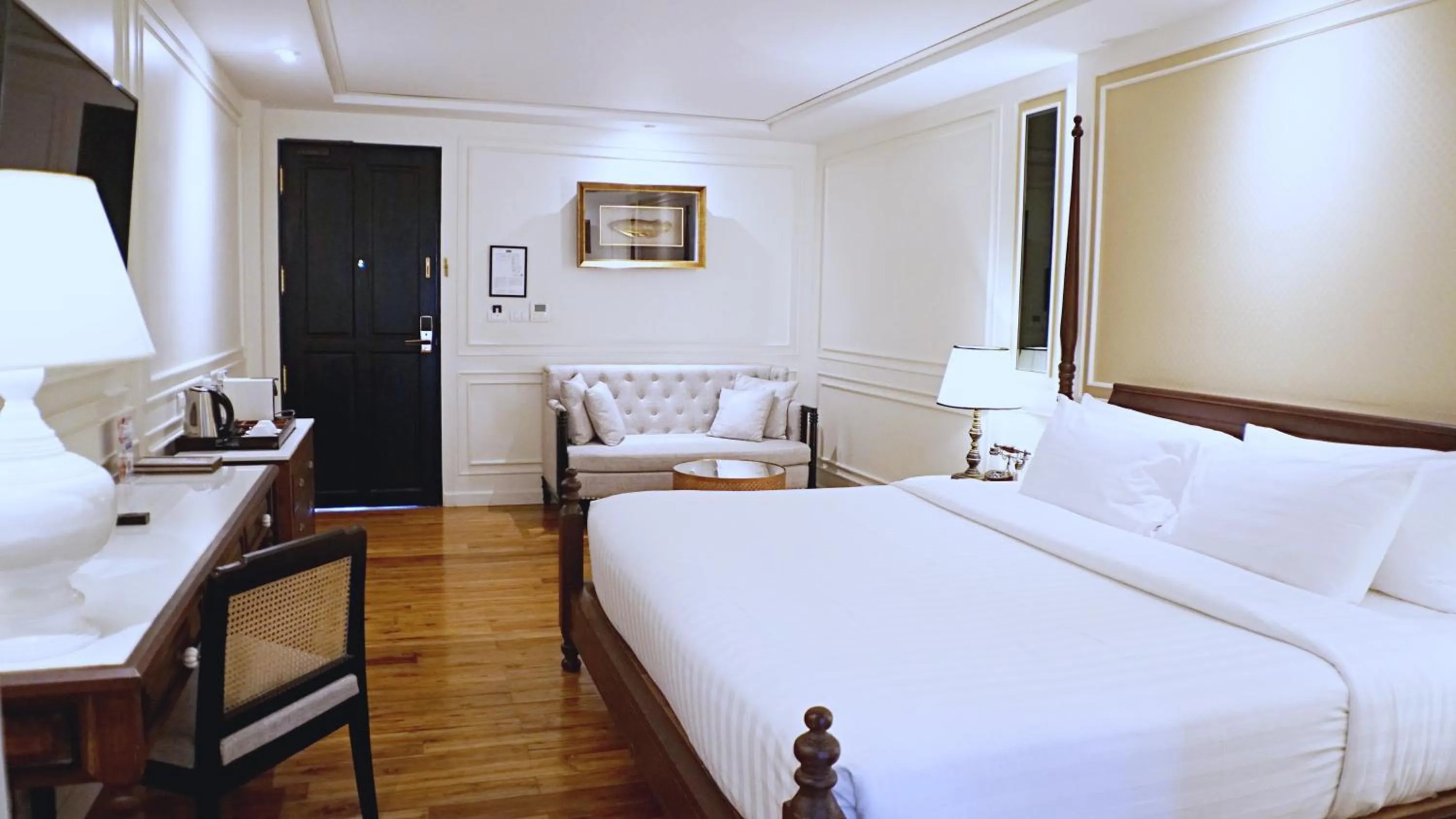 Bed in Buri Sriping Riverside Resort & Spa