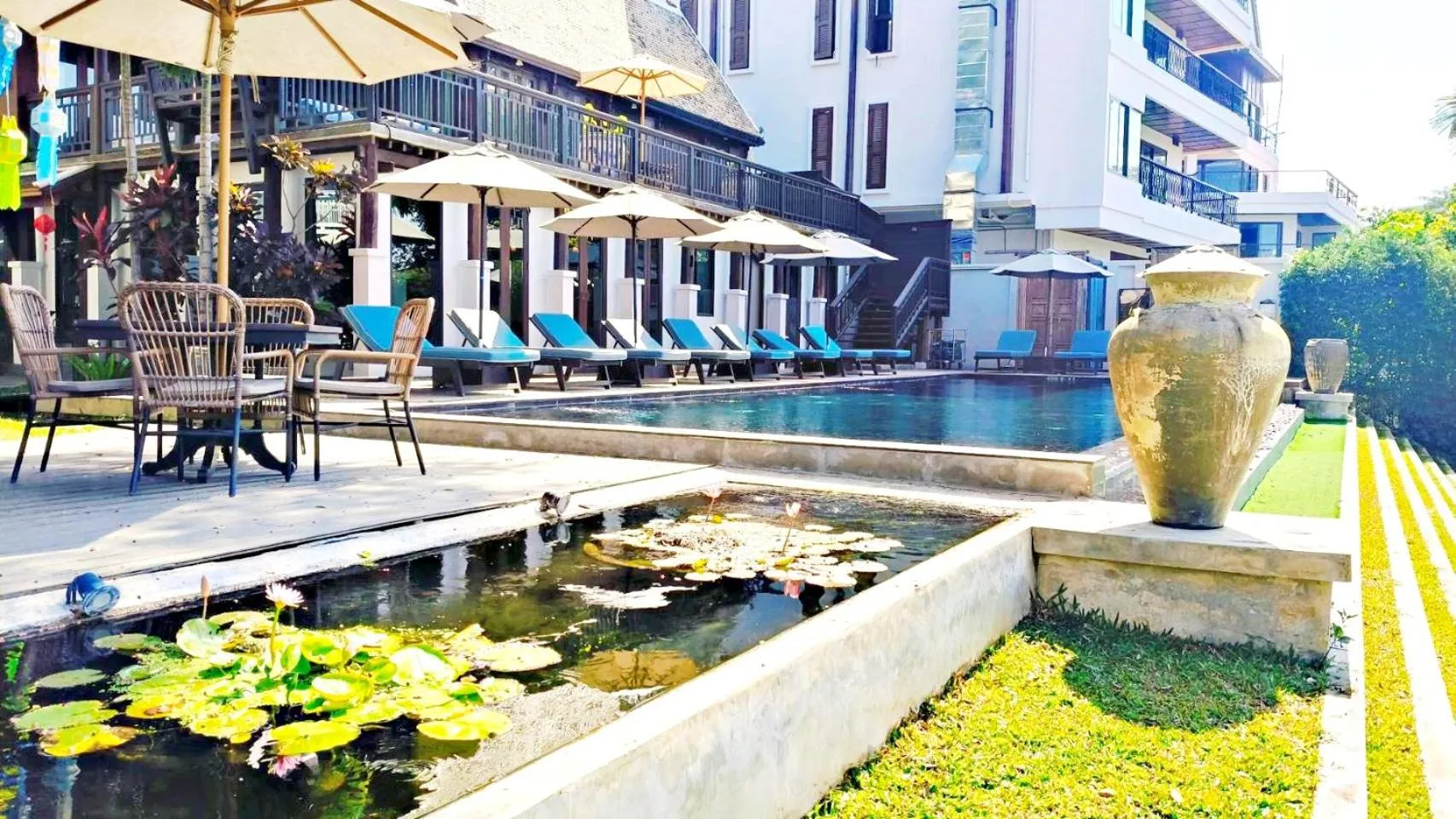 Garden in Buri Sriping Riverside Resort & Spa