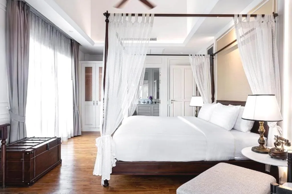 Bed in Buri Sriping Riverside Resort & Spa