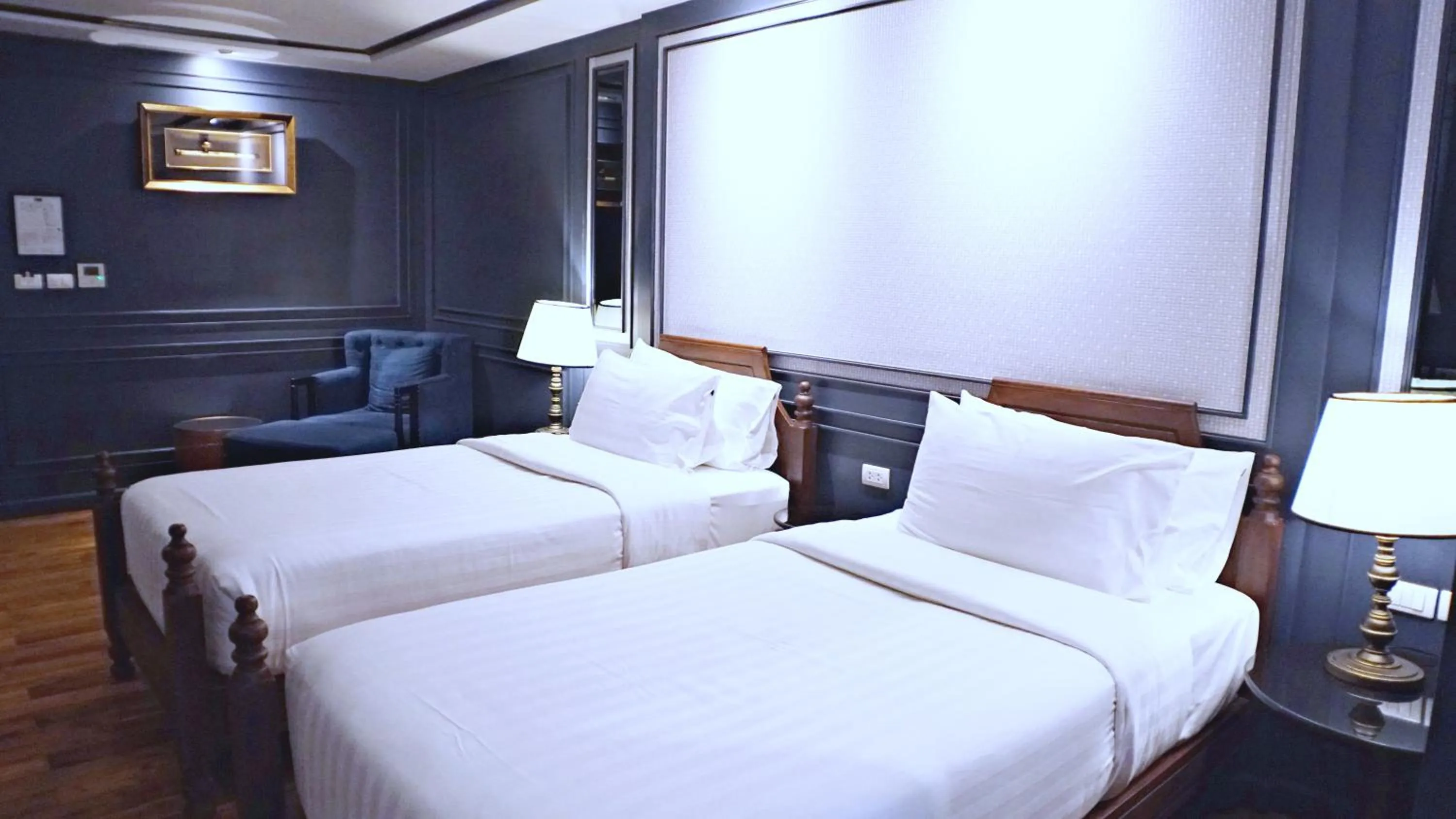 Bed in Buri Sriping Riverside Resort & Spa