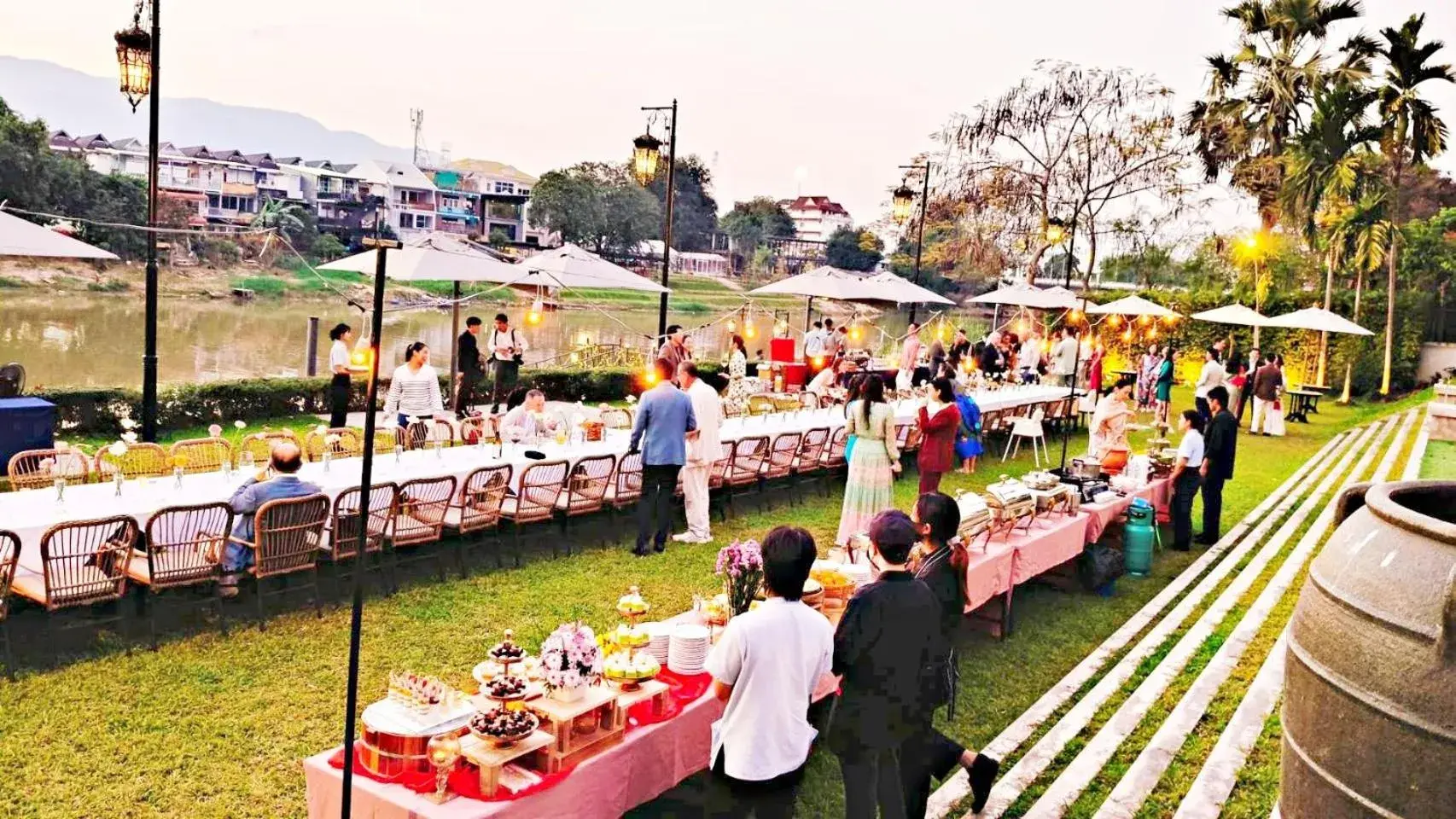 Food and drinks in Buri Sriping Riverside Resort & Spa Food and drinks in Buri Sriping Riverside Resort & Spa