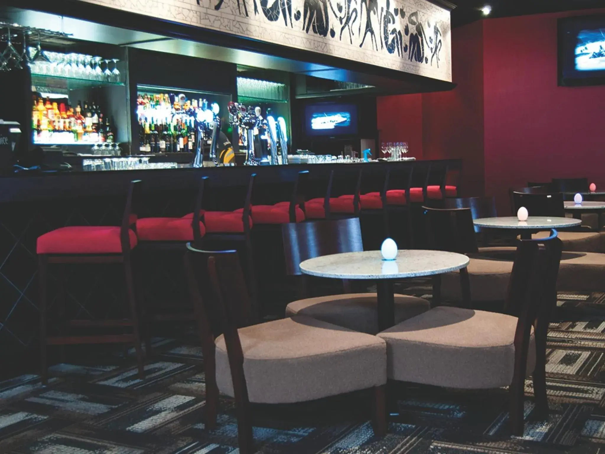 Lounge or bar in White Oaks Conference & Resort Spa Lounge or bar in White Oaks Conference & Resort Spa