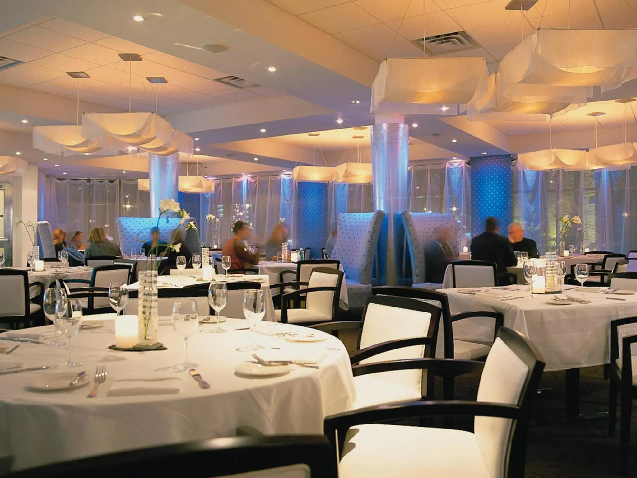 Restaurant/places to eat in White Oaks Conference & Resort Spa Restaurant/places to eat in White Oaks Conference & Resort Spa