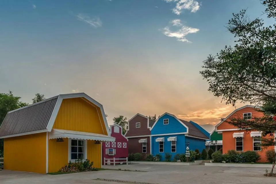 Color Ville Hotel SHA Certified