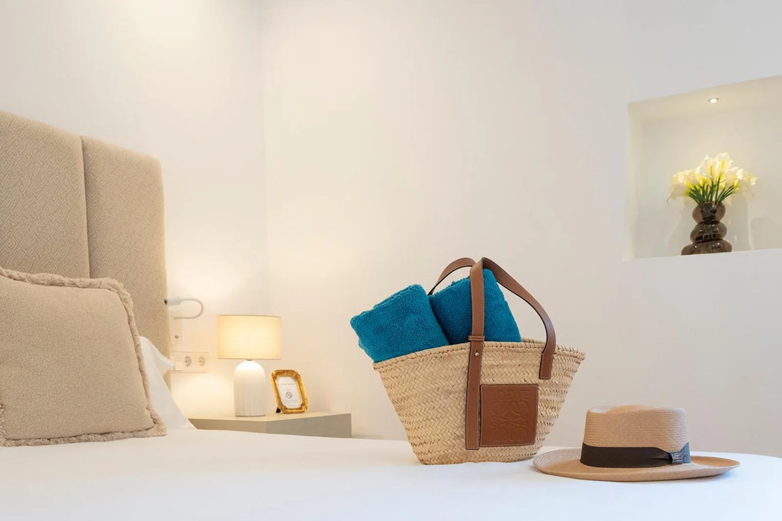 Decorative detail, Bed in Petit Biniaraix