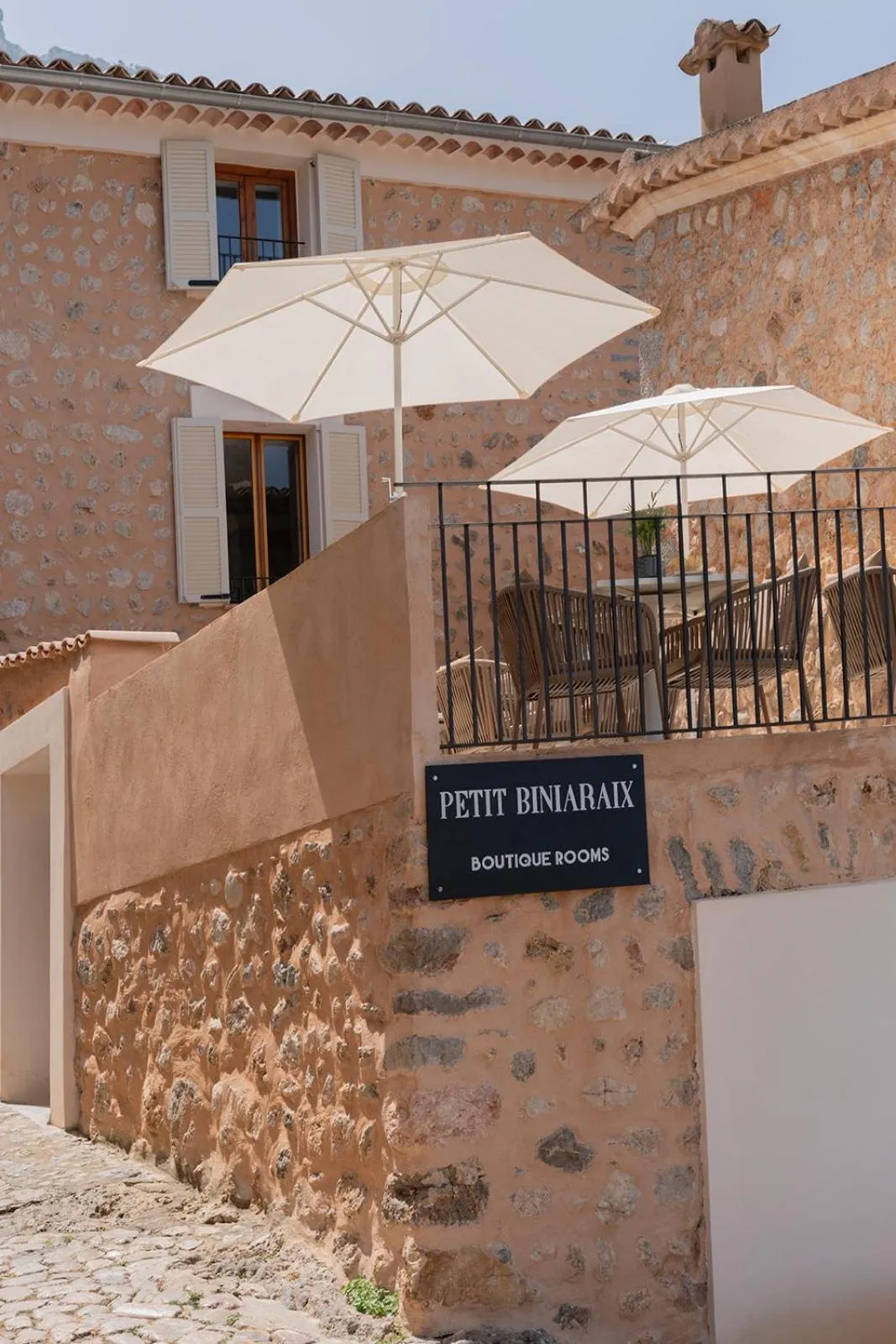 Property building in Petit Biniaraix