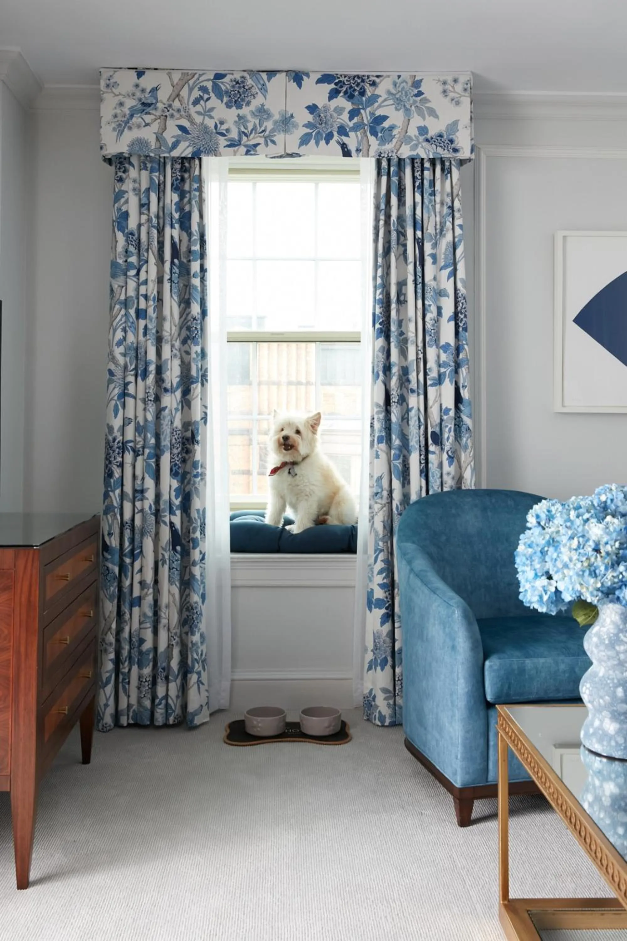 Bedroom in The Eliot Hotel
