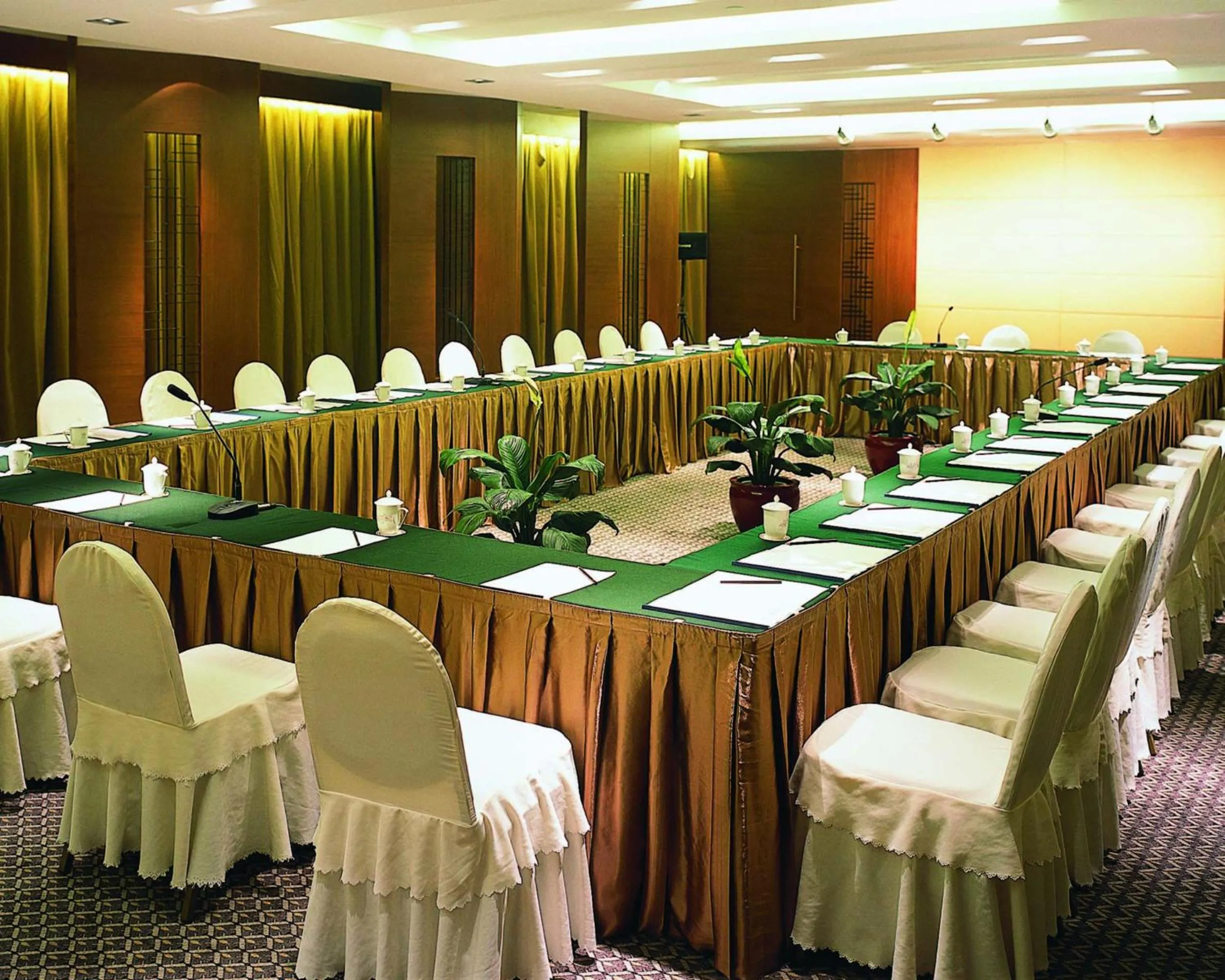 Meeting/conference room in Furama Hotel Dalian