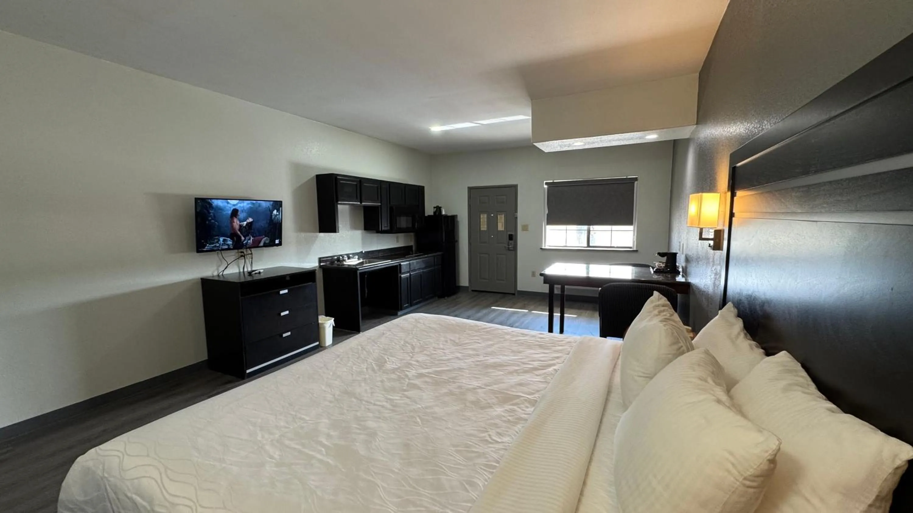 Sunbridge Inn & Suite Extended Stay