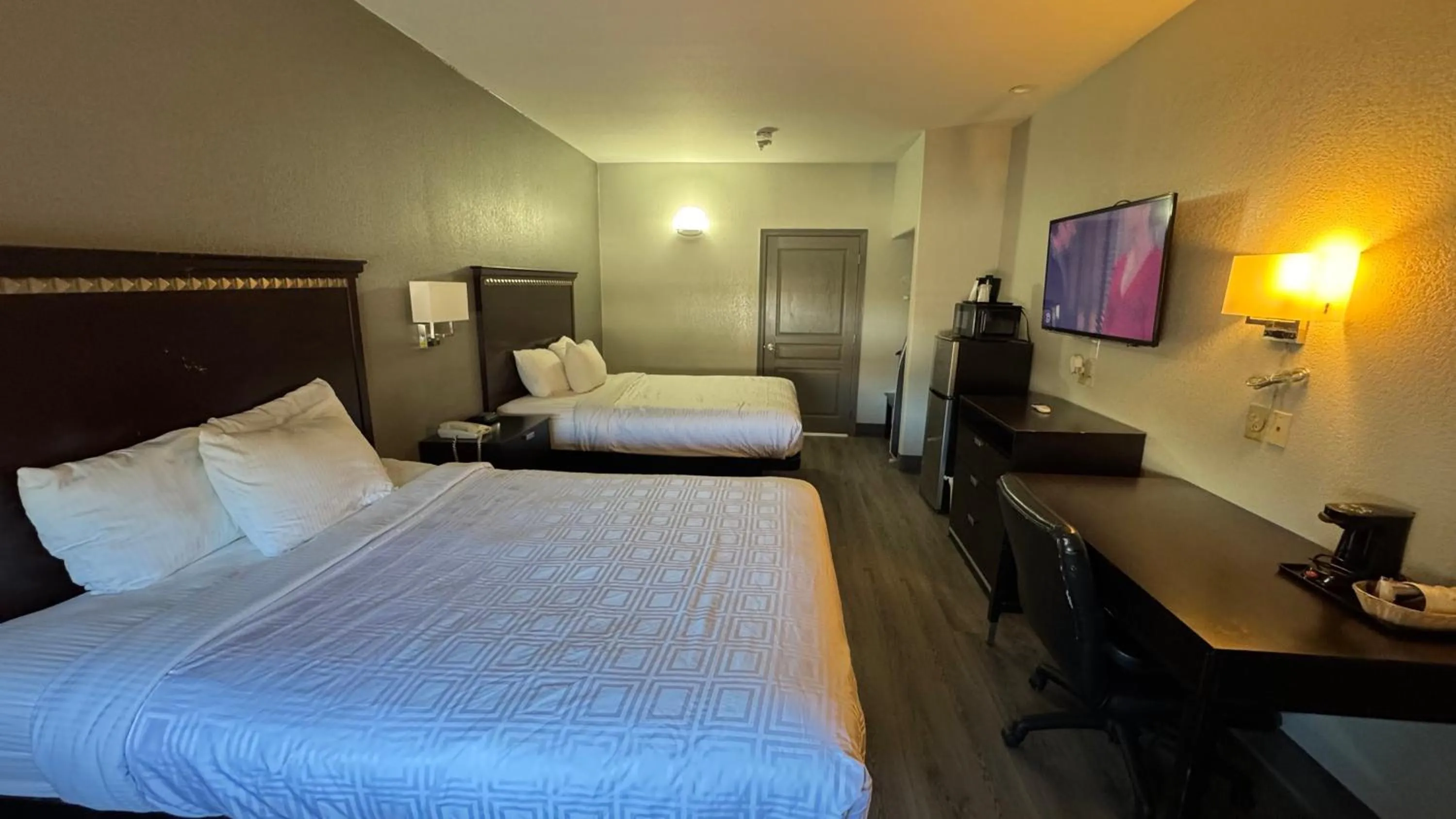 Sunbridge Inn & Suite Extended Stay