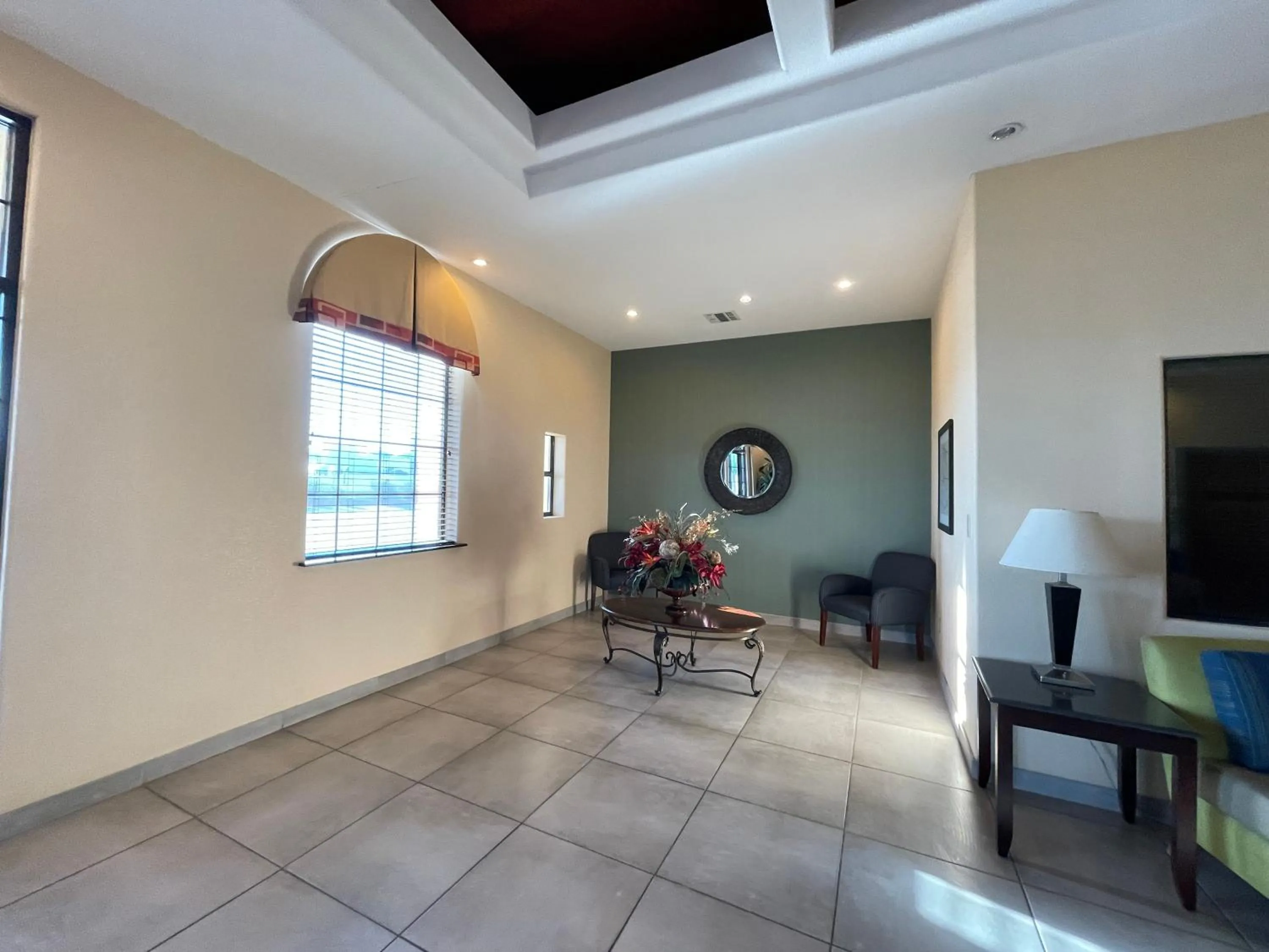 Sunbridge Inn & Suite Extended Stay