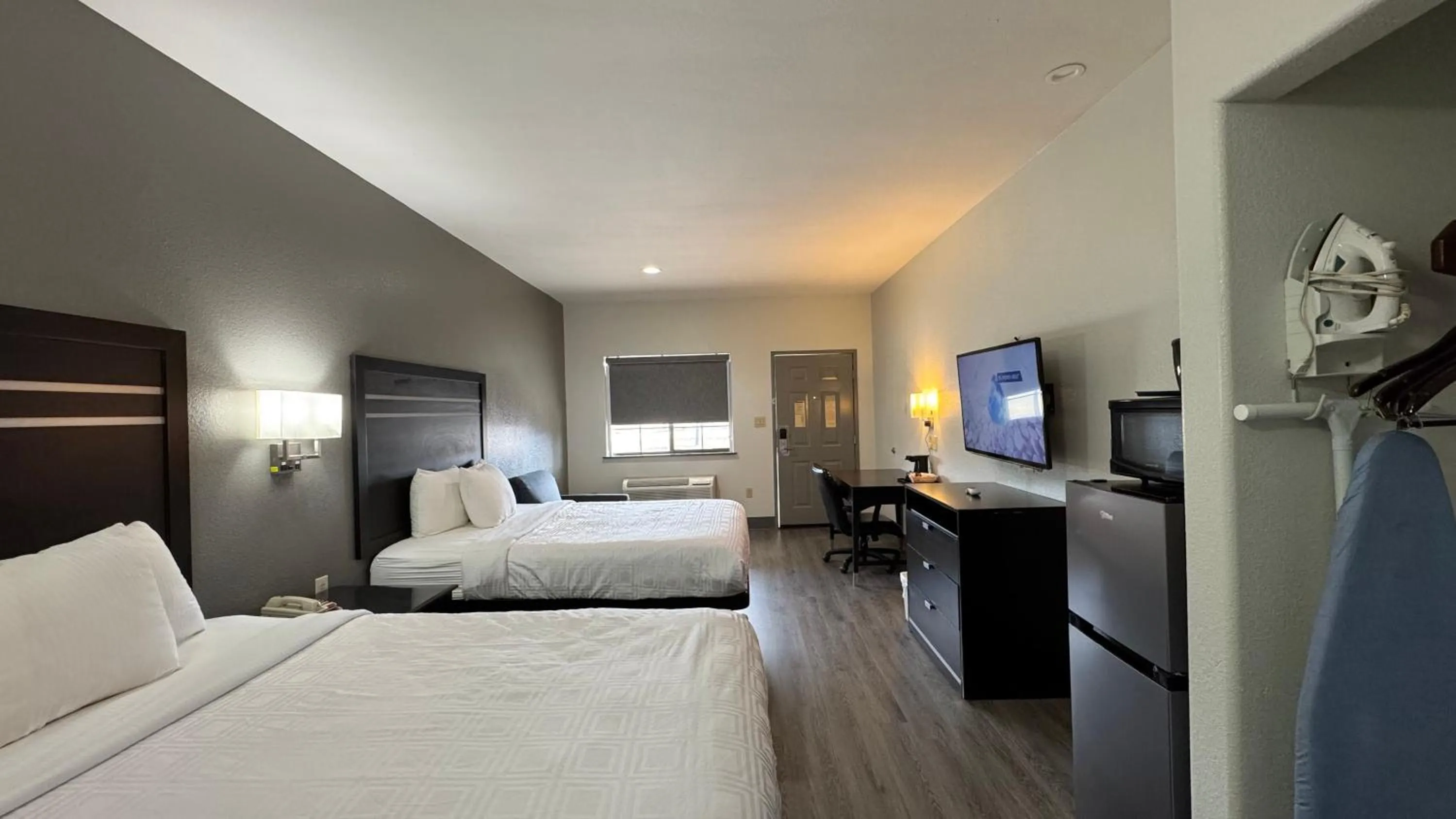 Sunbridge Inn & Suite Extended Stay